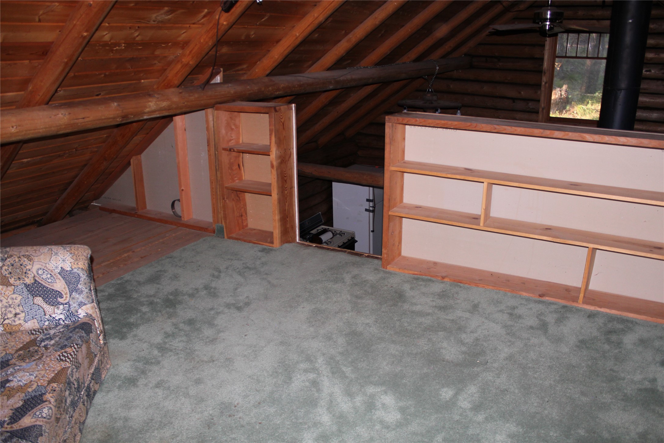 688 Seeley Lane Property Photo 8
