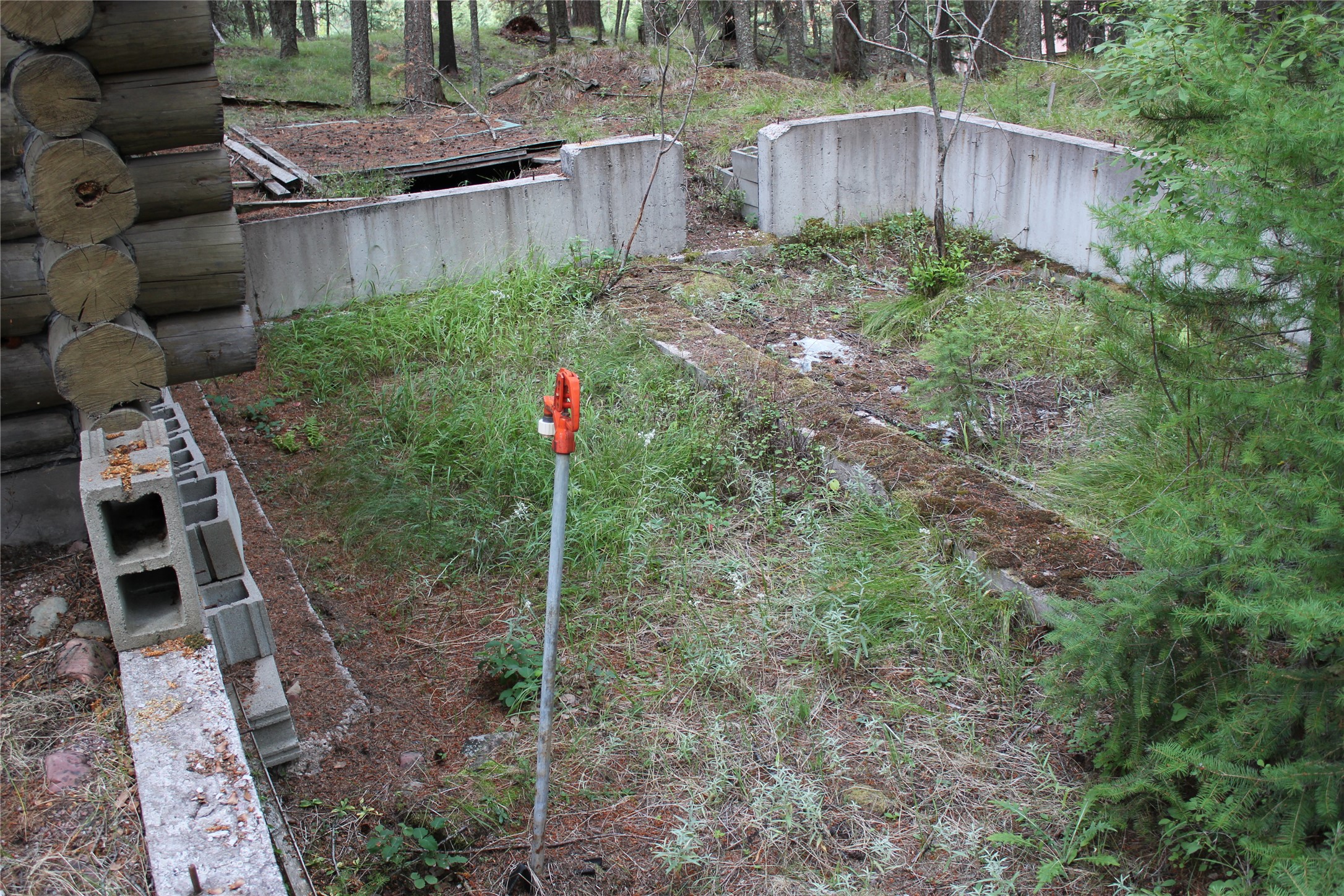 688 Seeley Lane Property Photo 12