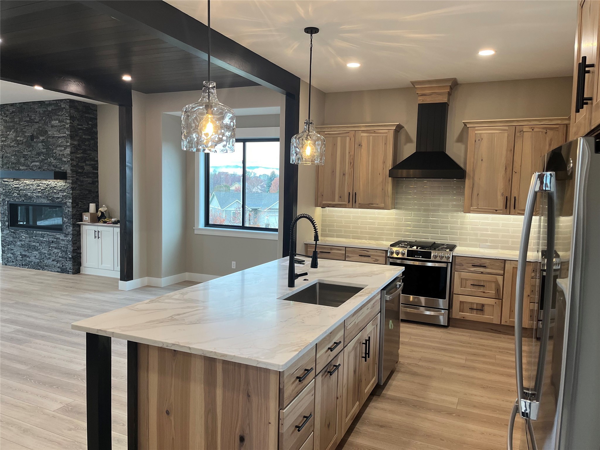 210 Kara Drive Property Photo 4