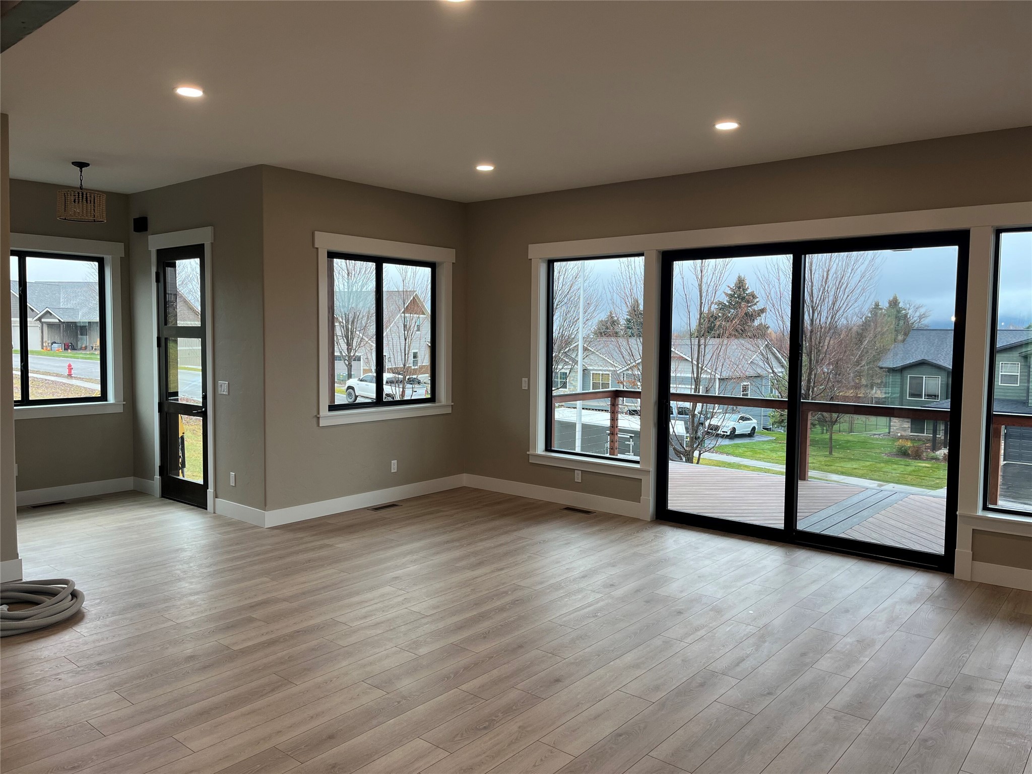 210 Kara Drive Property Photo 8