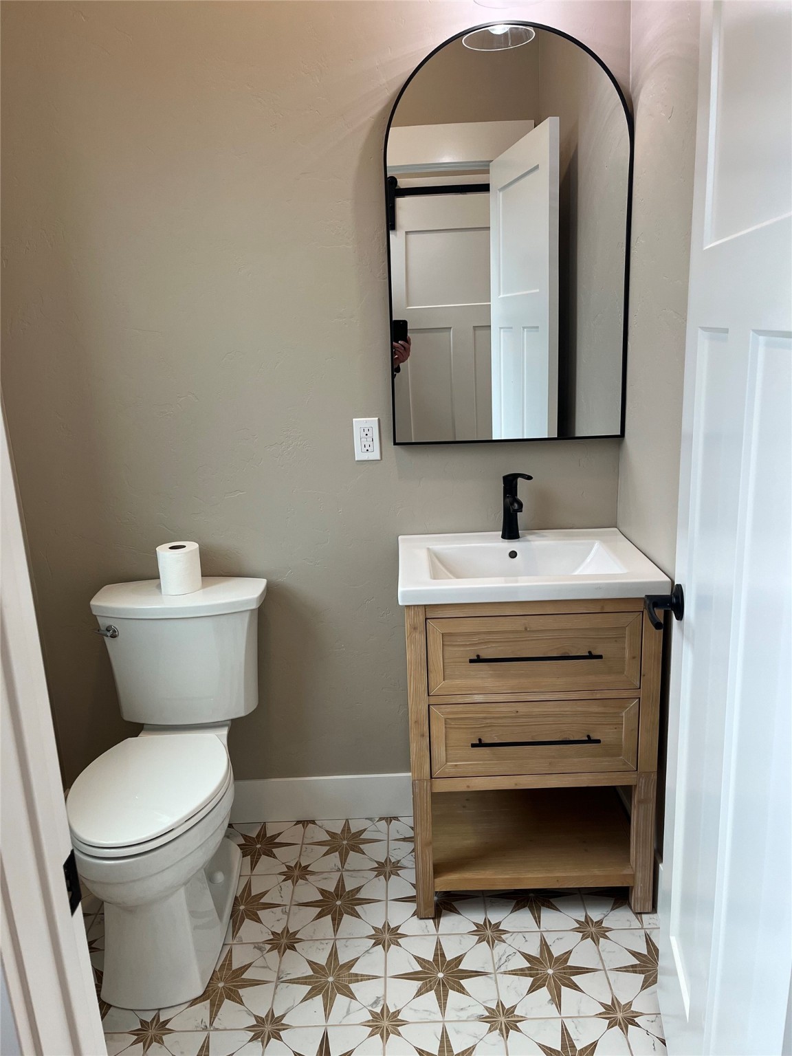 210 Kara Drive Property Photo 9