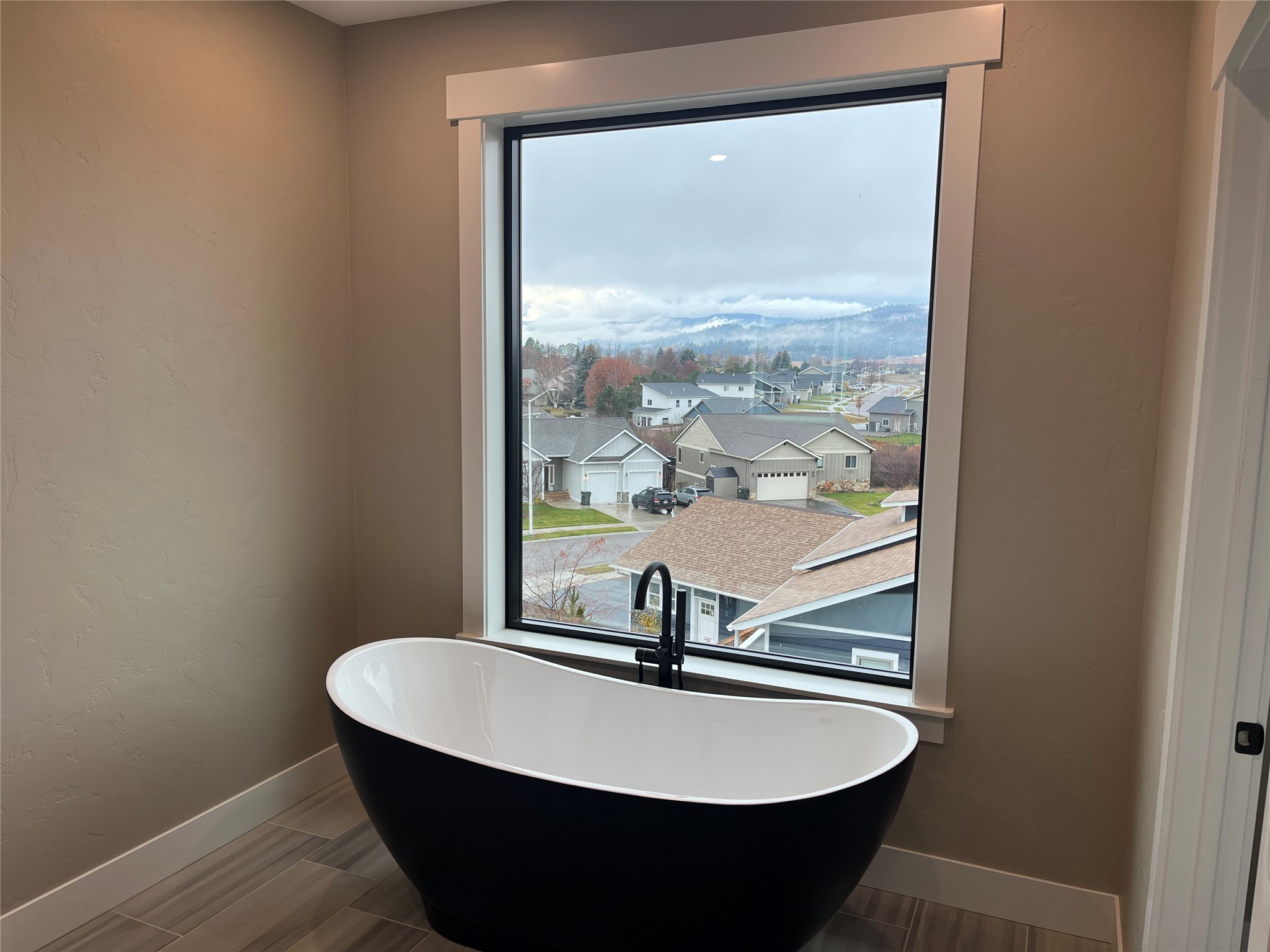 210 Kara Drive Property Photo 17