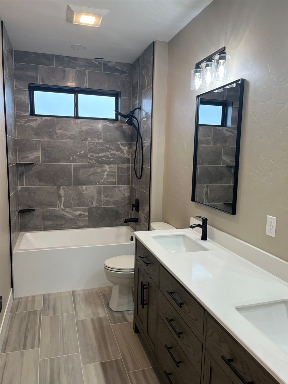 210 Kara Drive Property Photo 22