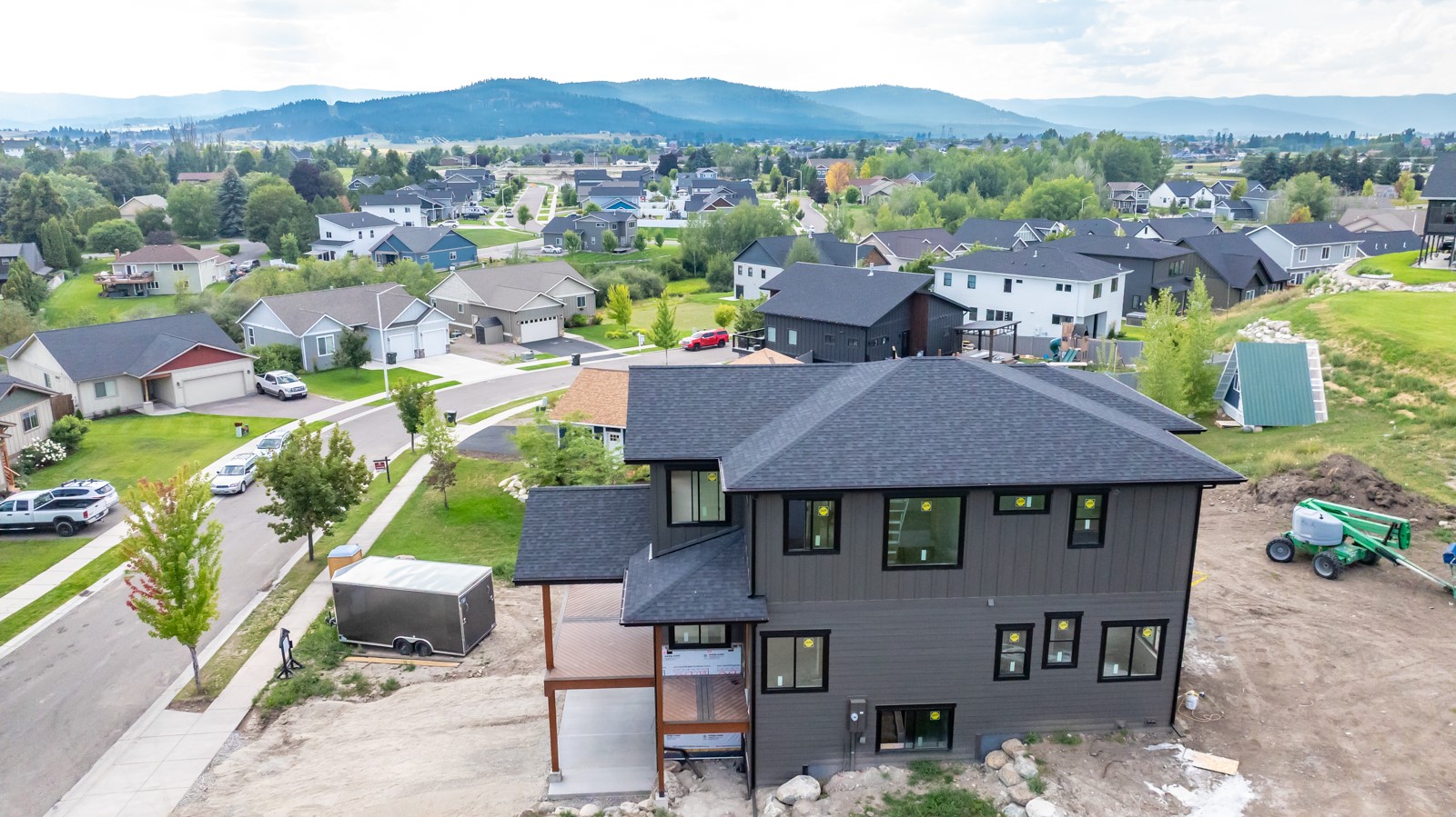 210 Kara Drive Property Photo 28