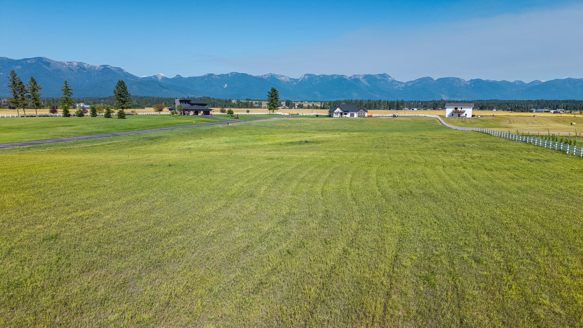 1322 Riverside Road Property Photo 8