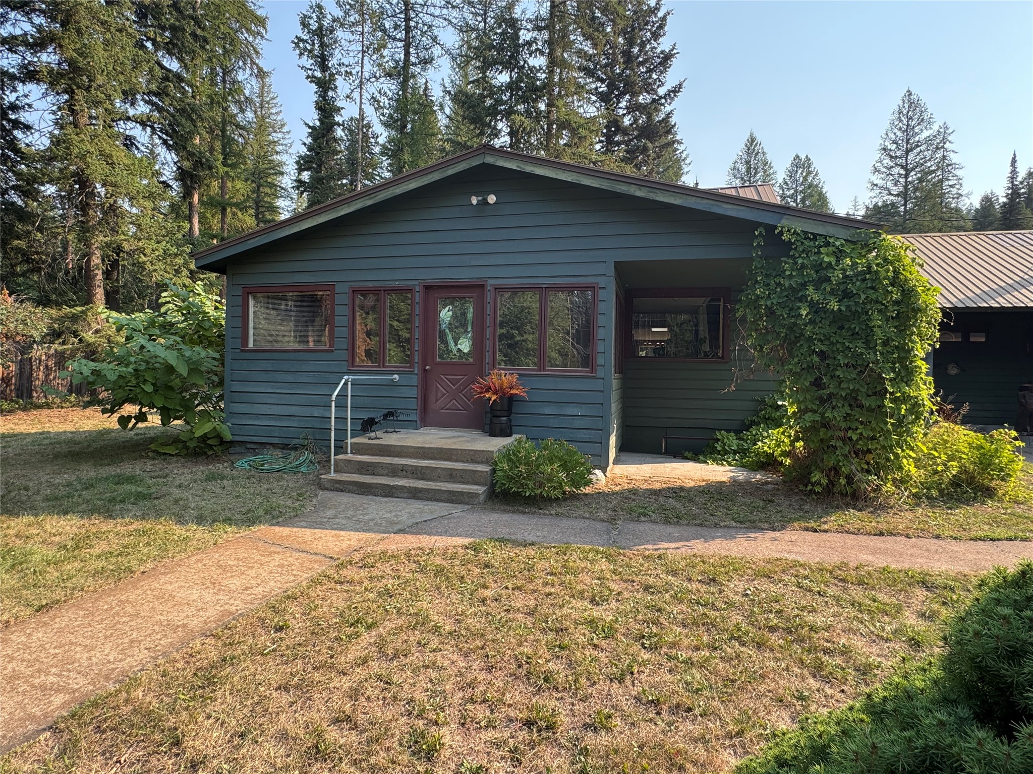 3688 Mt Highway 83 Property Photo 3