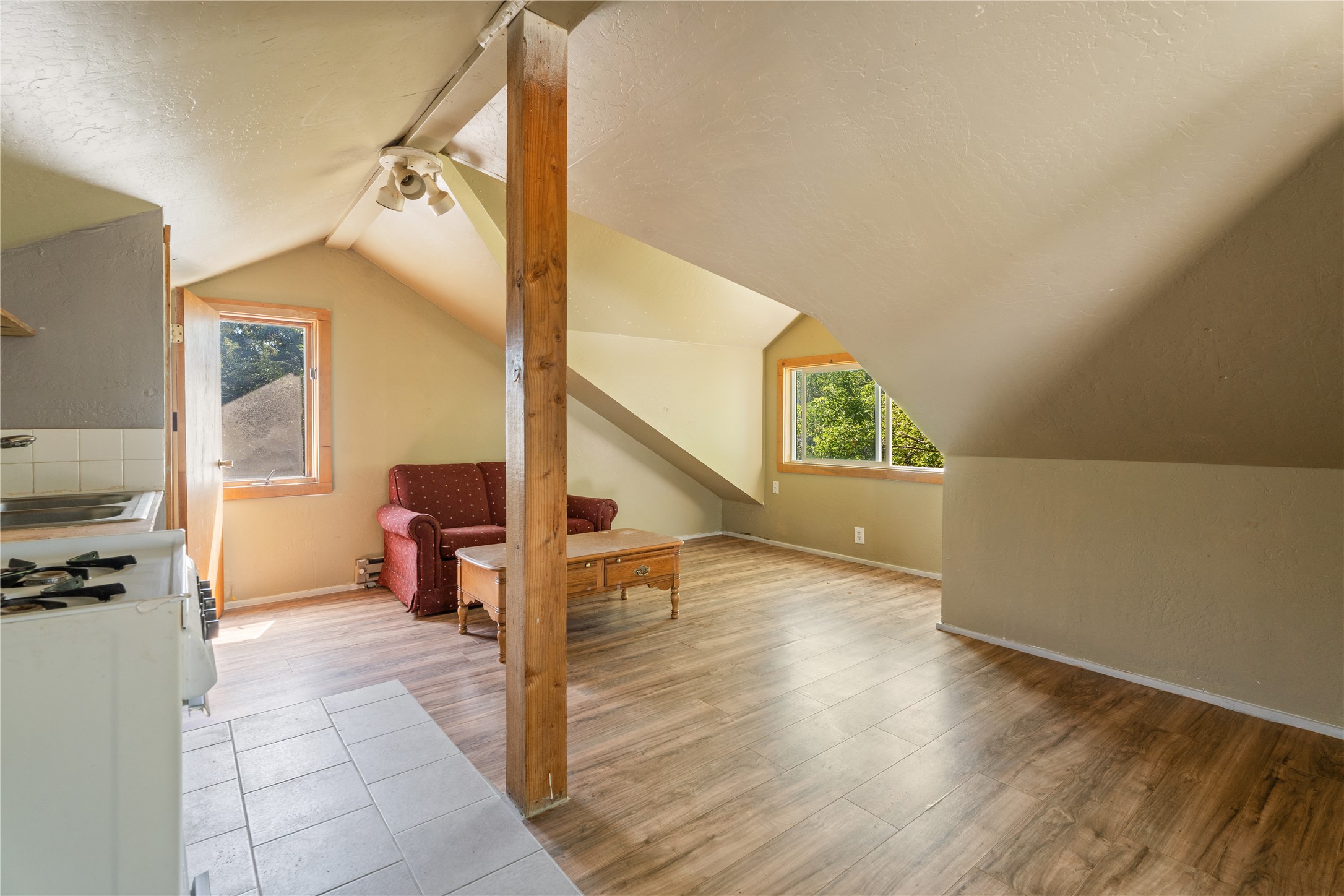 502 Adirondac Avenue Property Photo 6