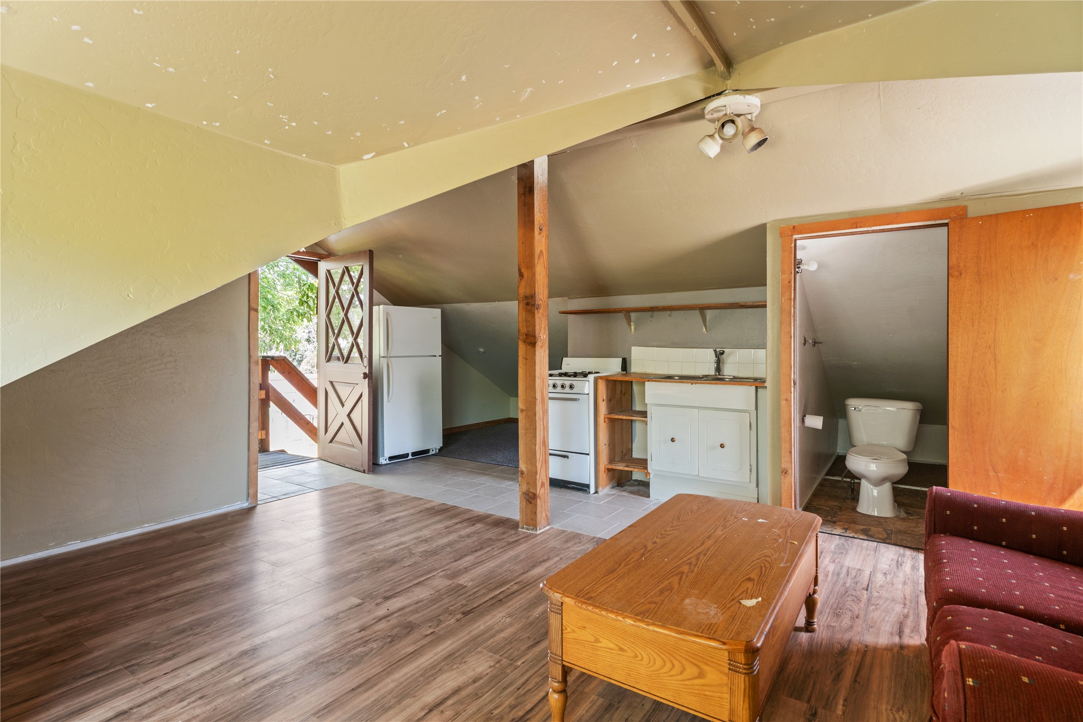 502 Adirondac Avenue Property Photo 7