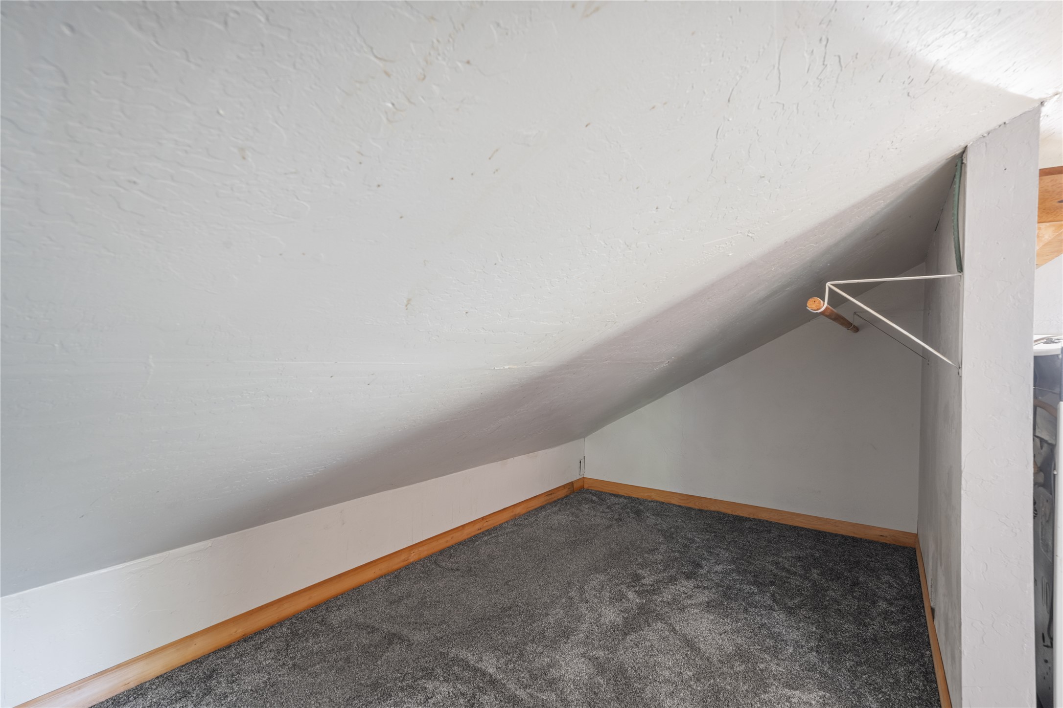 502 Adirondac Avenue Property Photo 8