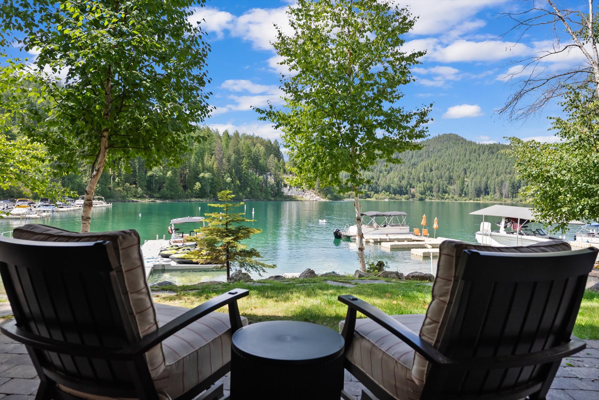 715 Lm Beach Lane Property Photo 1