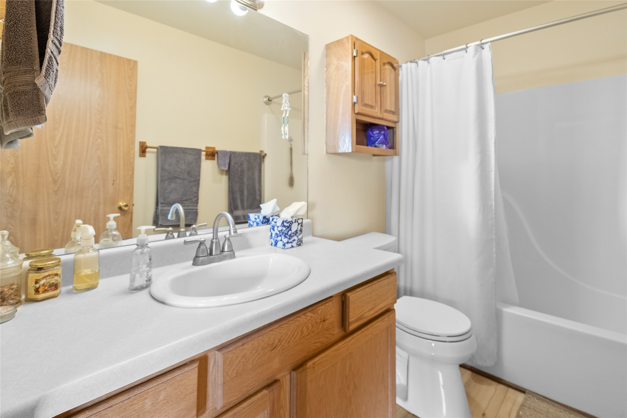 163 Greenbriar Drive Property Photo 7