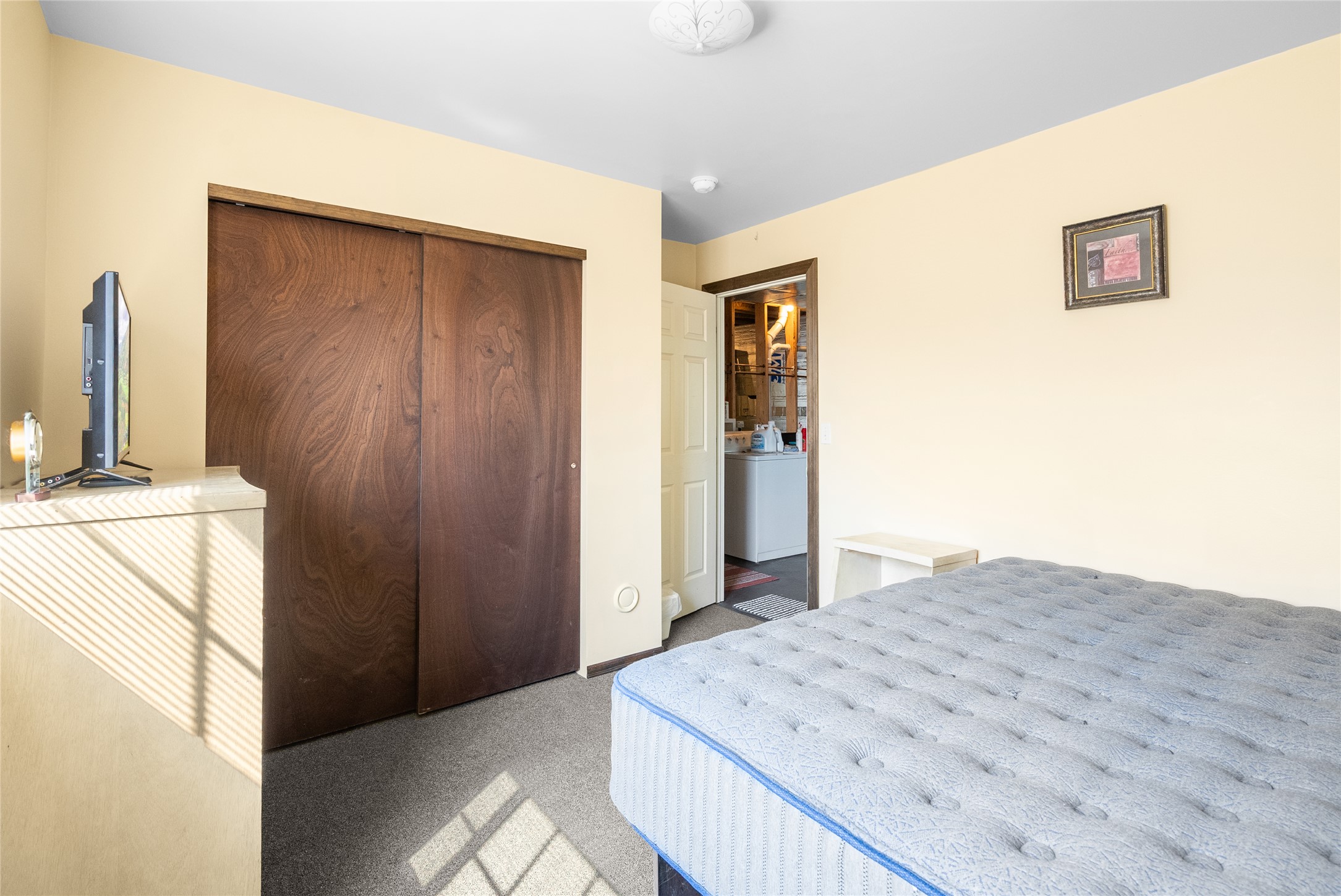 163 Greenbriar Drive Property Photo 15