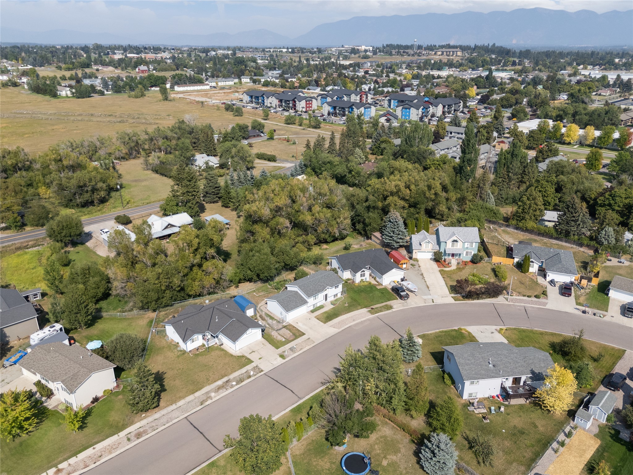 163 Greenbriar Drive Property Photo 24