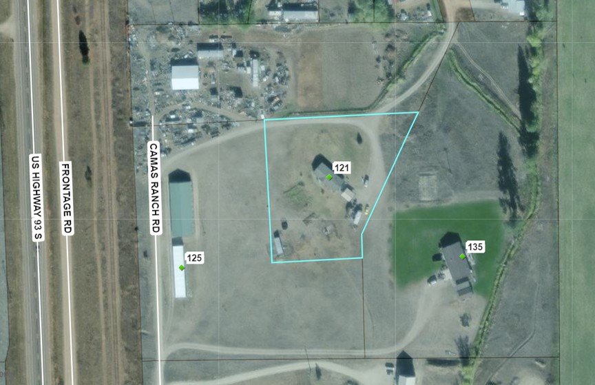 121 Camas Ranch Road Property Photo 2