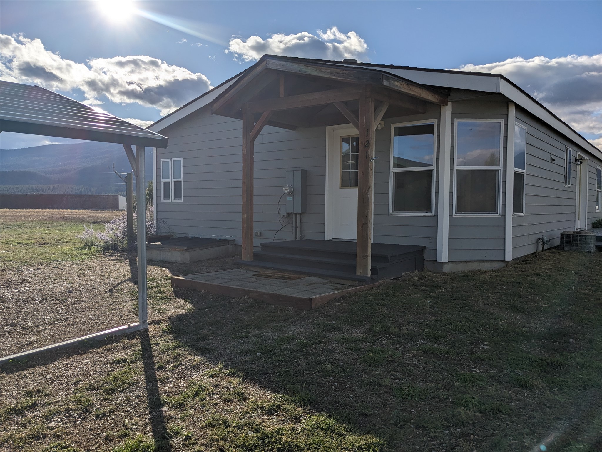 121 Camas Ranch Road Property Photo 6