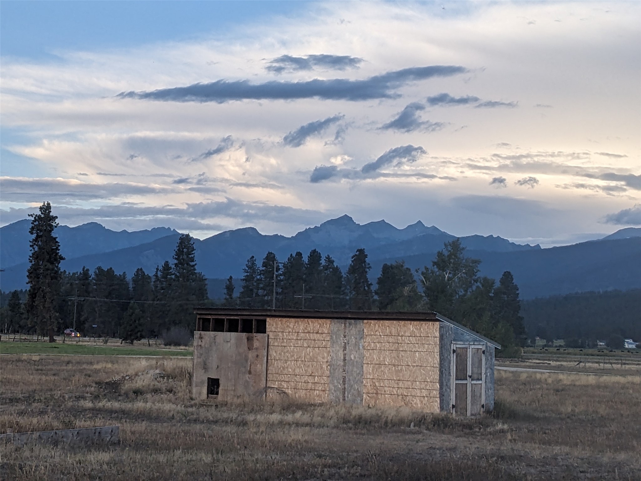 121 Camas Ranch Road Property Photo 7