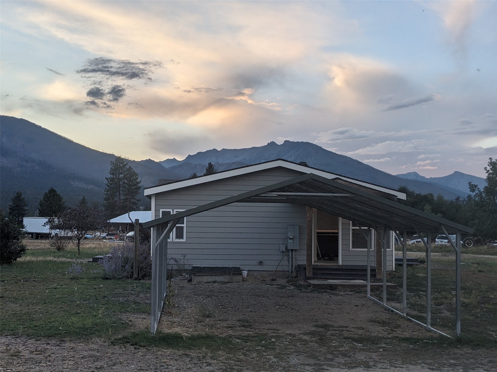 121 Camas Ranch Road Property Photo 15