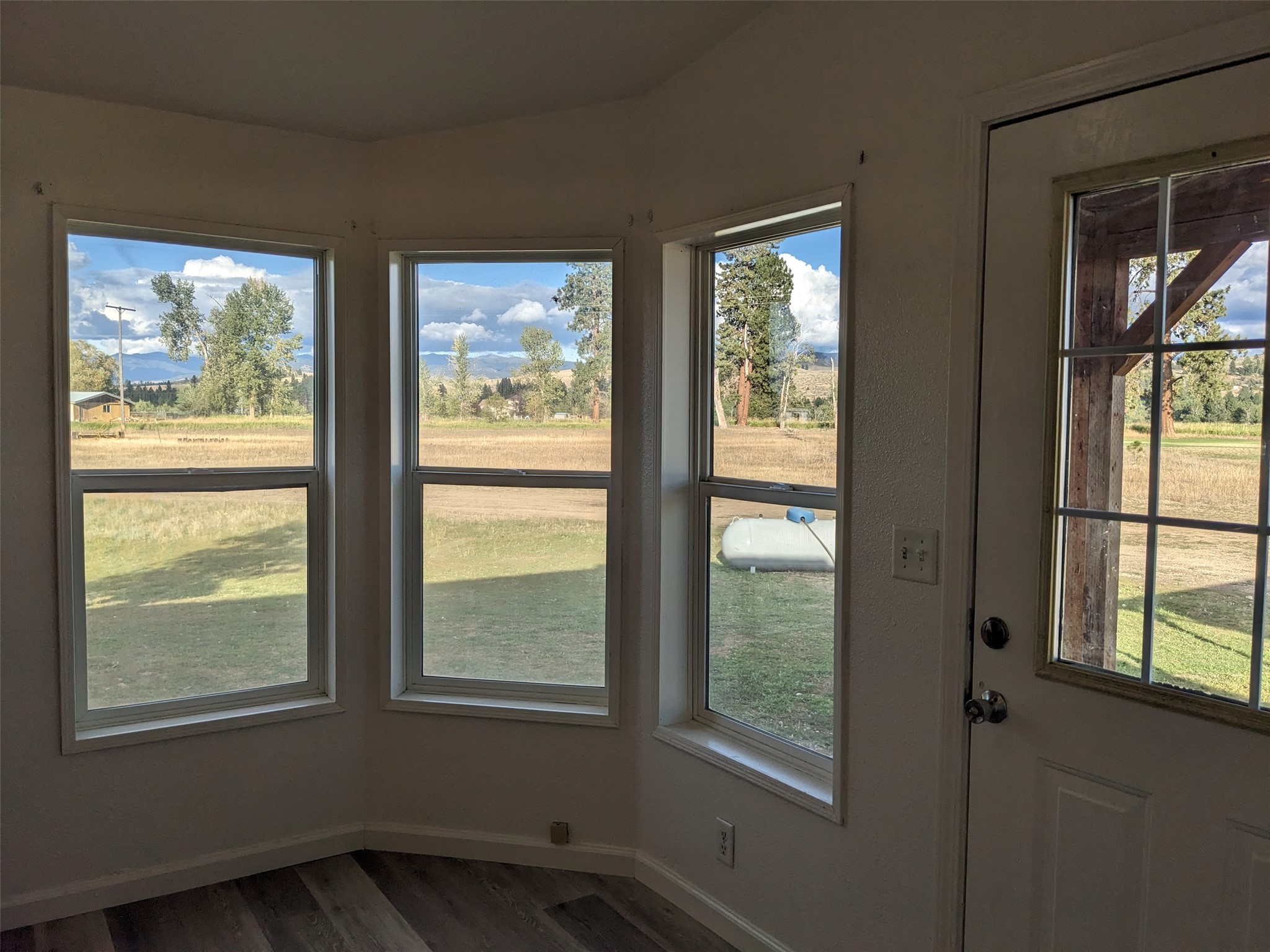 121 Camas Ranch Road Property Photo 16