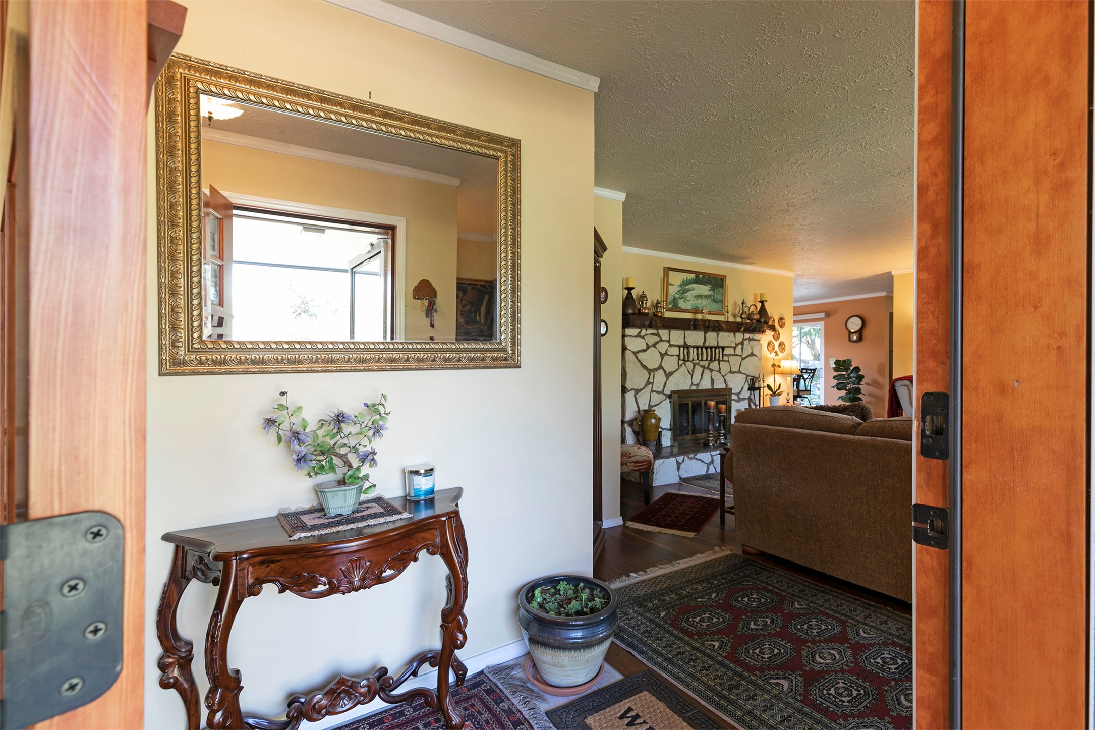 379 Fairgrounds Road Property Photo 2