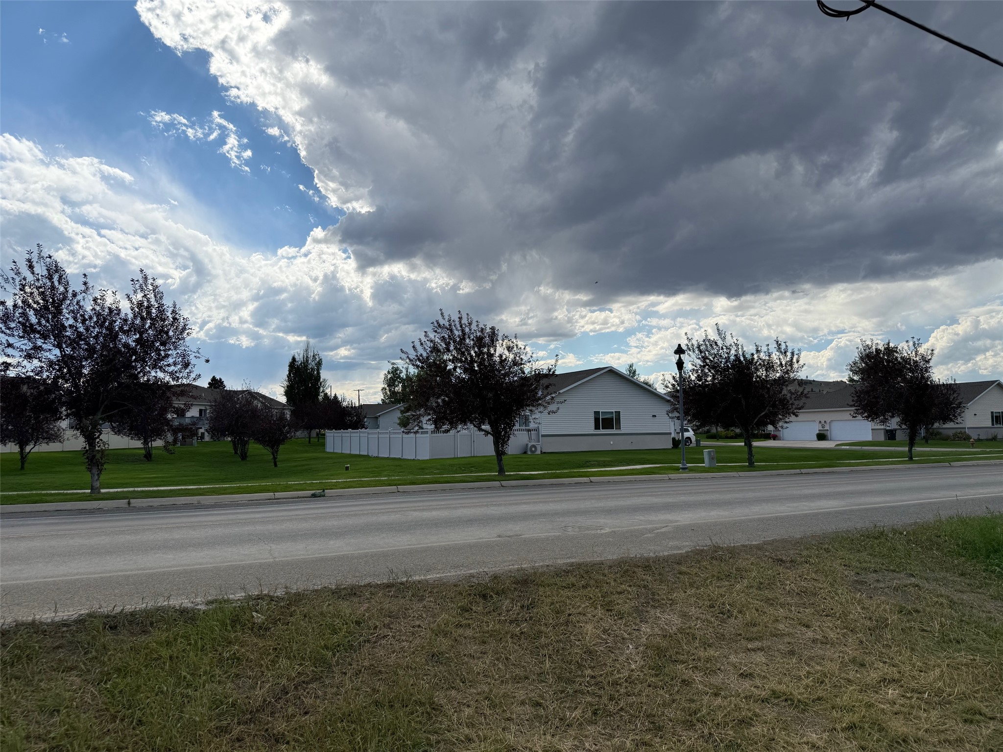 2902 Hansen Road Property Photo 9