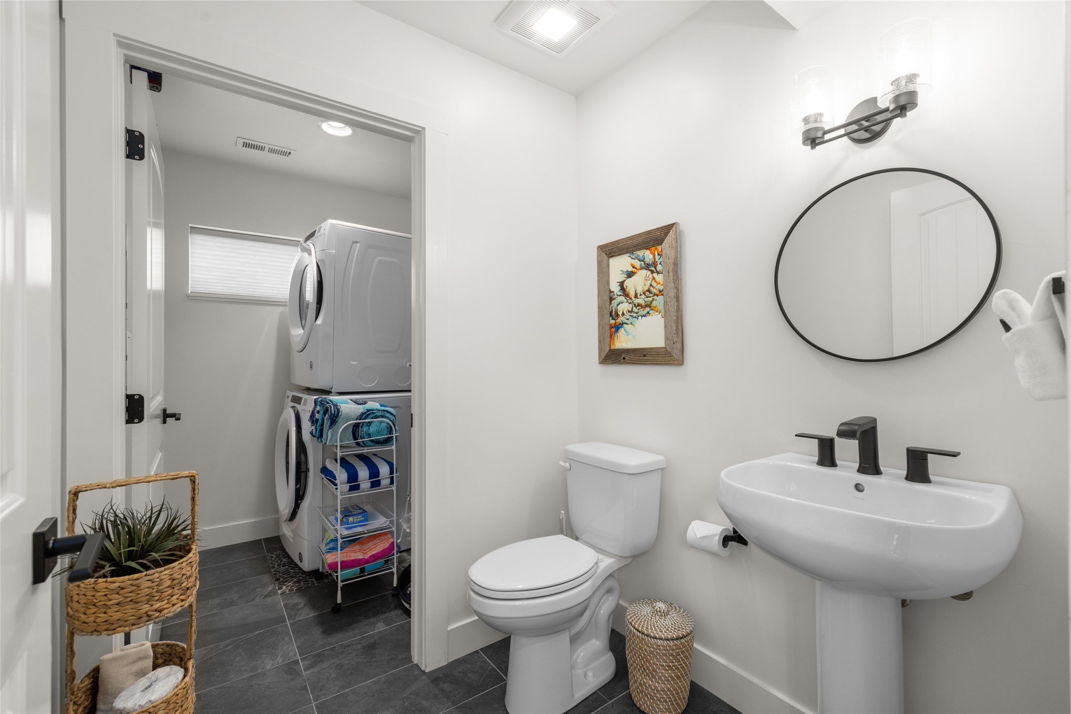 114 Jasper Loop B3 Property Photo 17