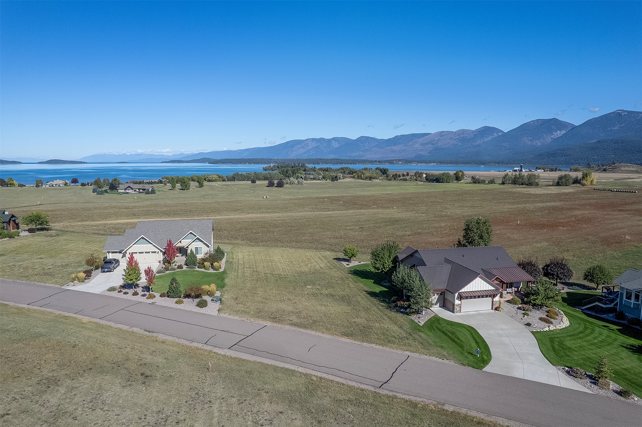 114 Red Tail Road Property Photo 1