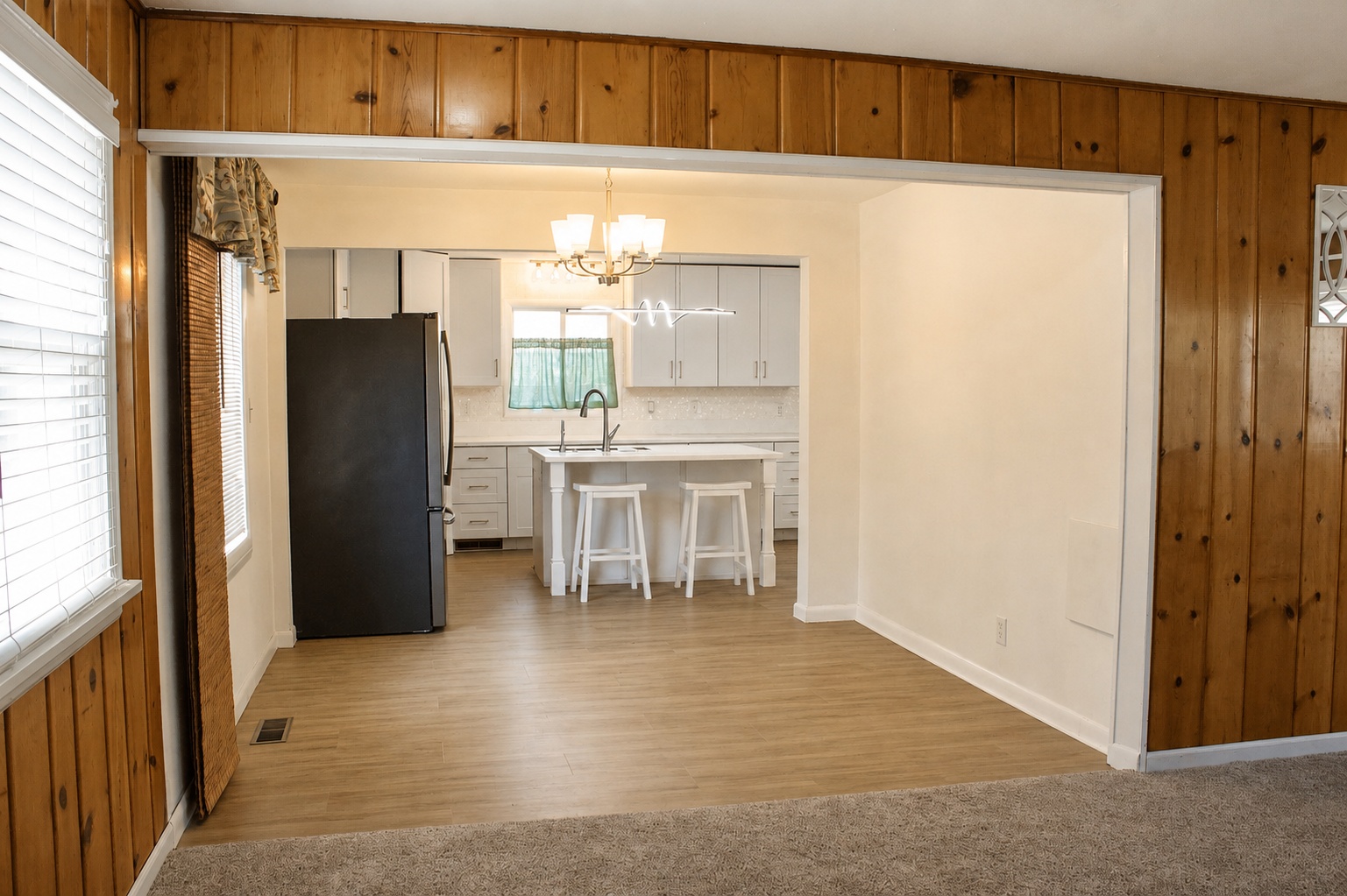 676 Hill Avenue Property Photo 5