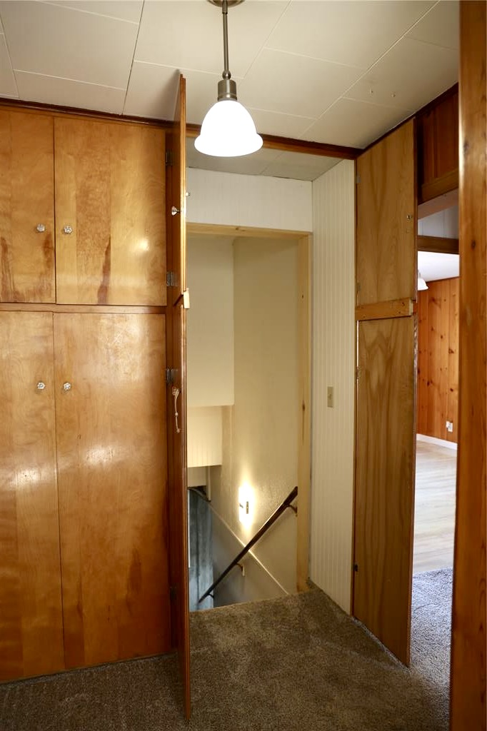 676 Hill Avenue Property Photo 17