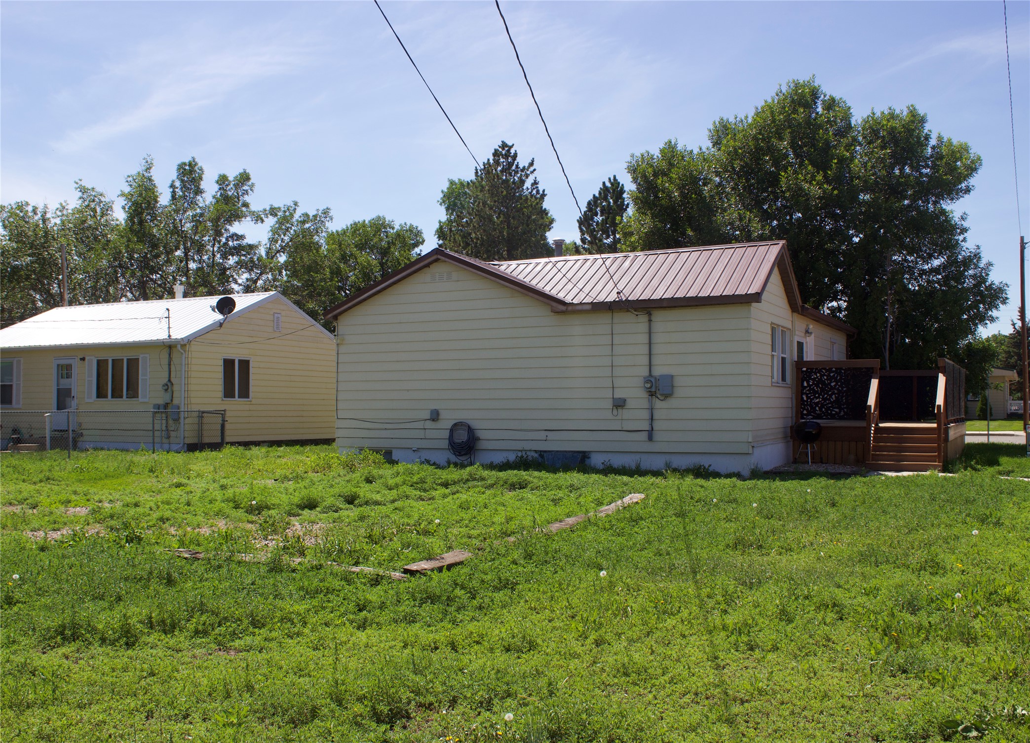 676 Hill Avenue Property Photo 34