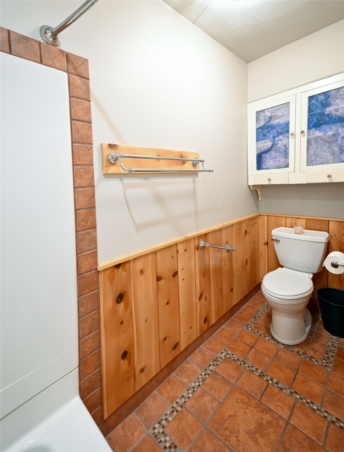 216 Lincoln Street S Property Photo 34