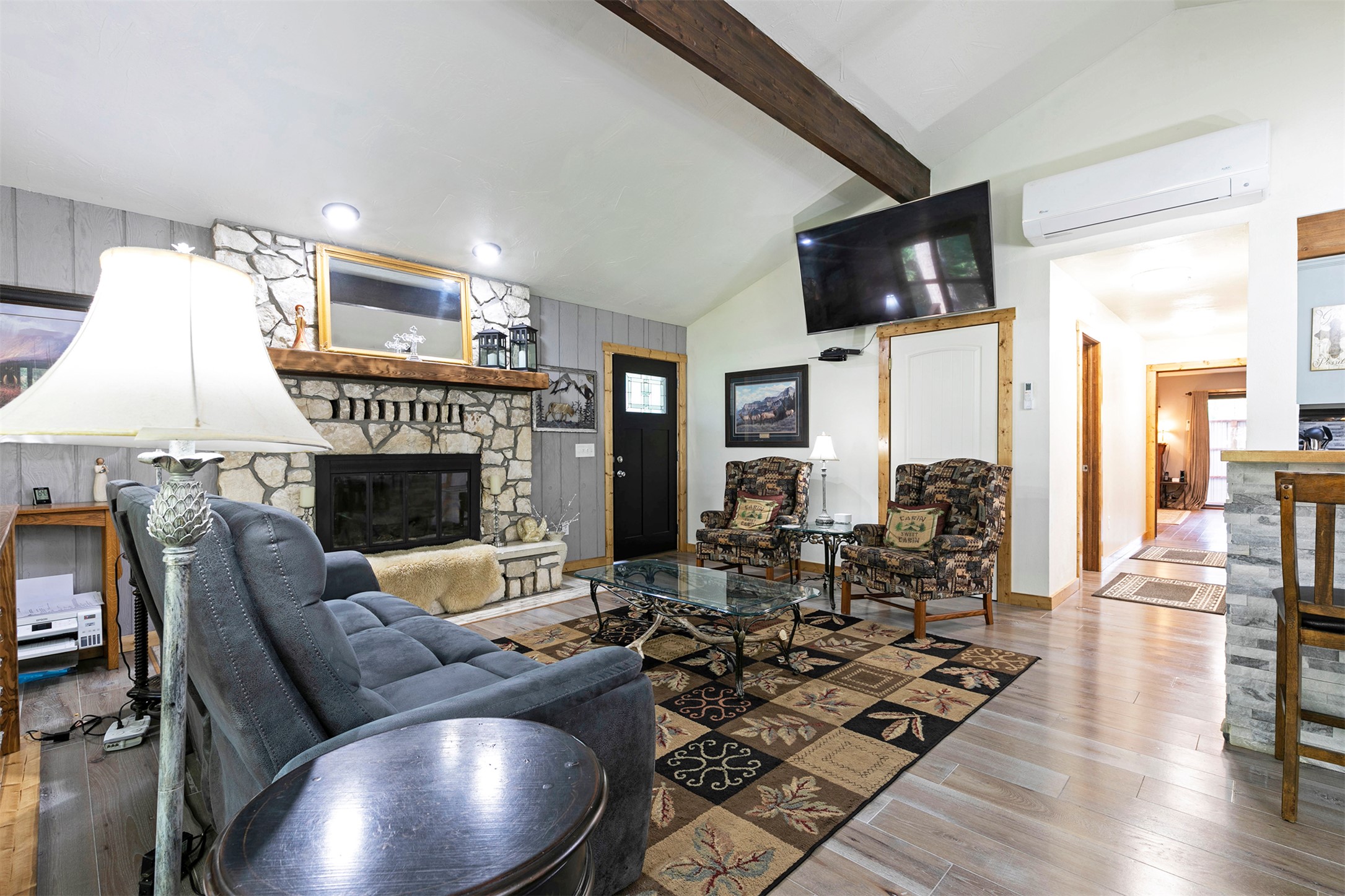 14025 Hampton Drive Property Photo 14