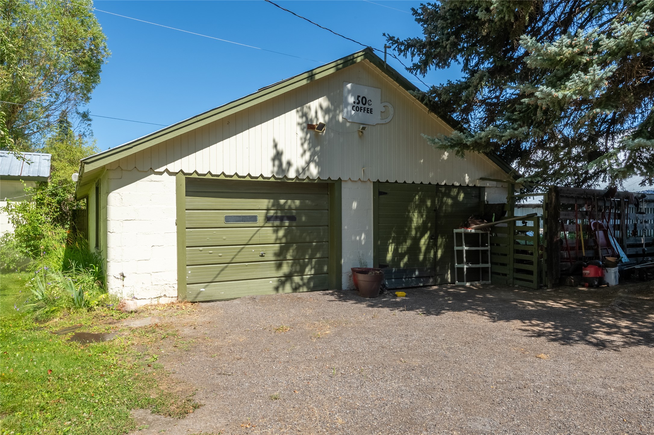 207 Main Street Property Photo 18