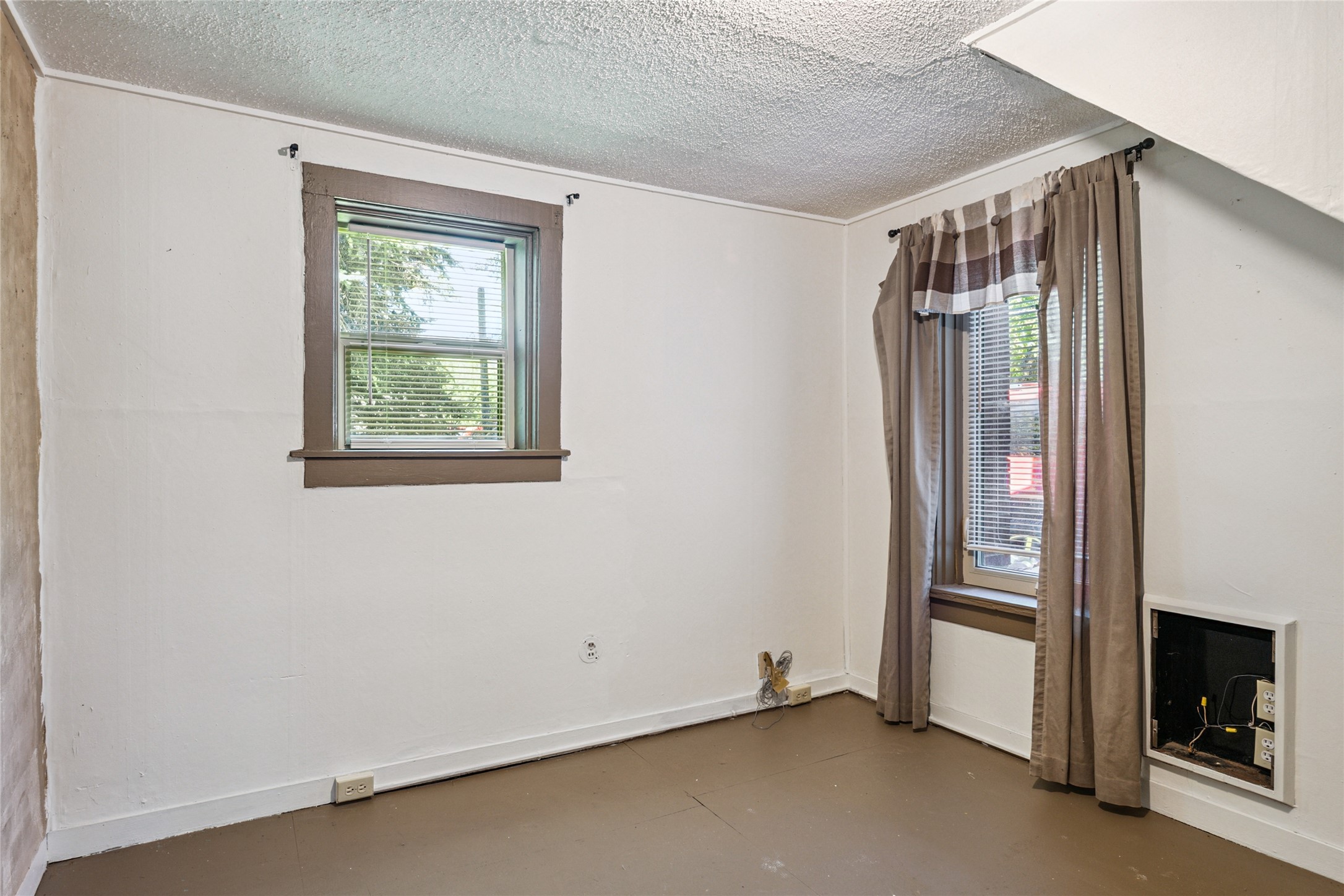 207 Main Street Property Photo 29
