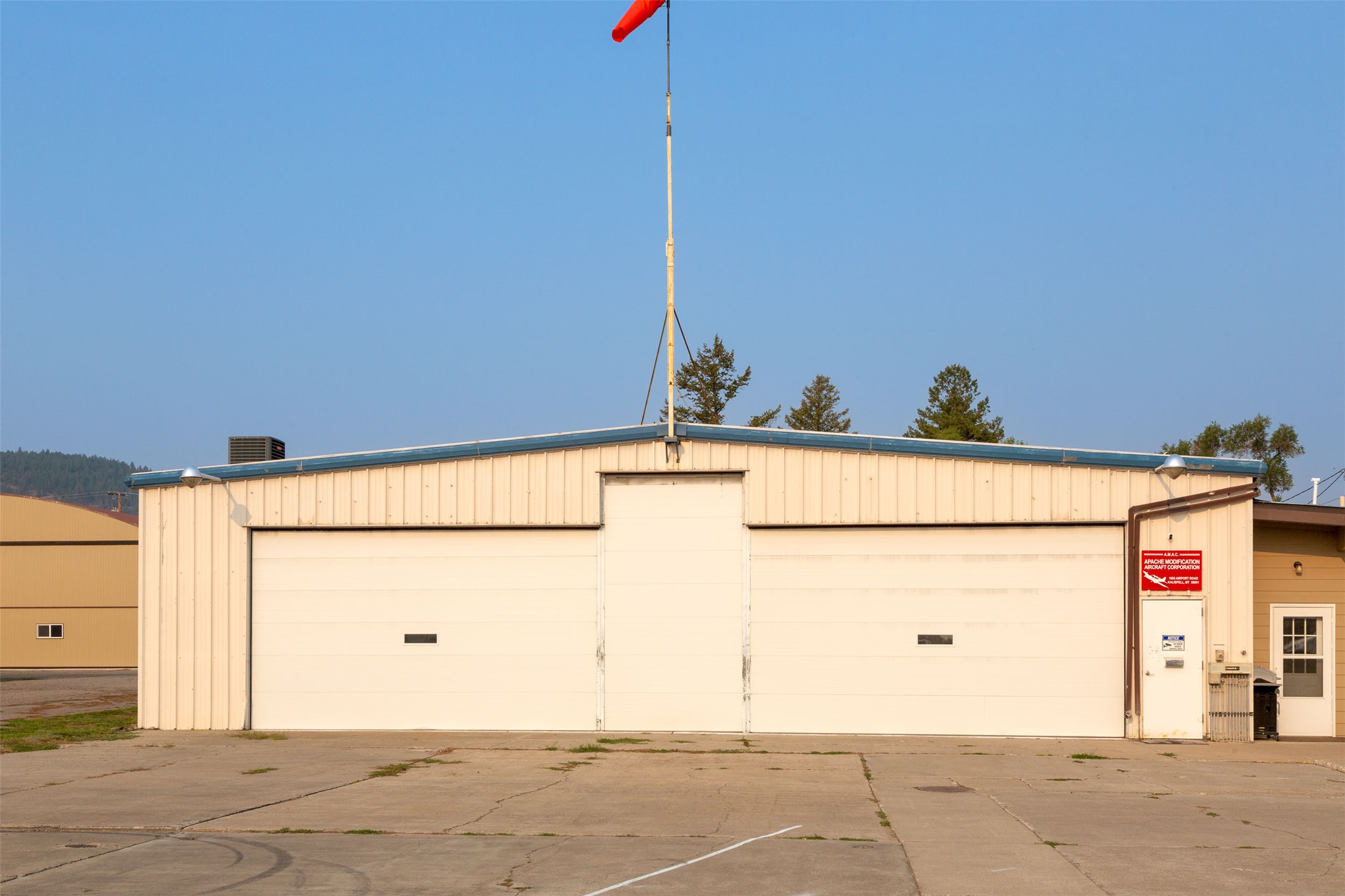 1893 Airport Road Property Photo 6