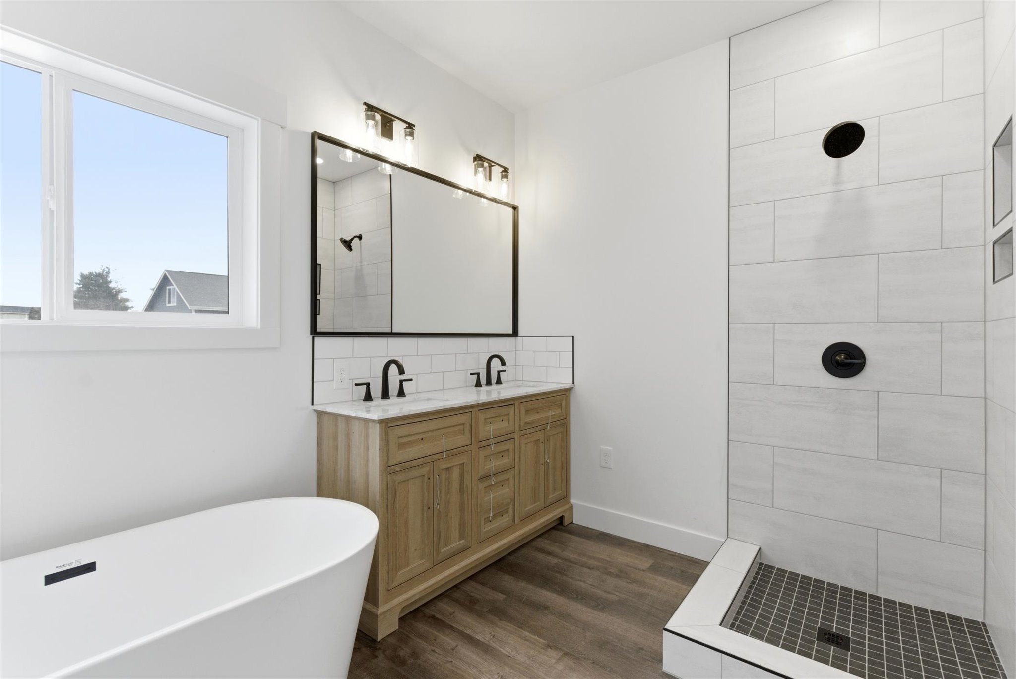 208 Junebug Court Property Photo 16