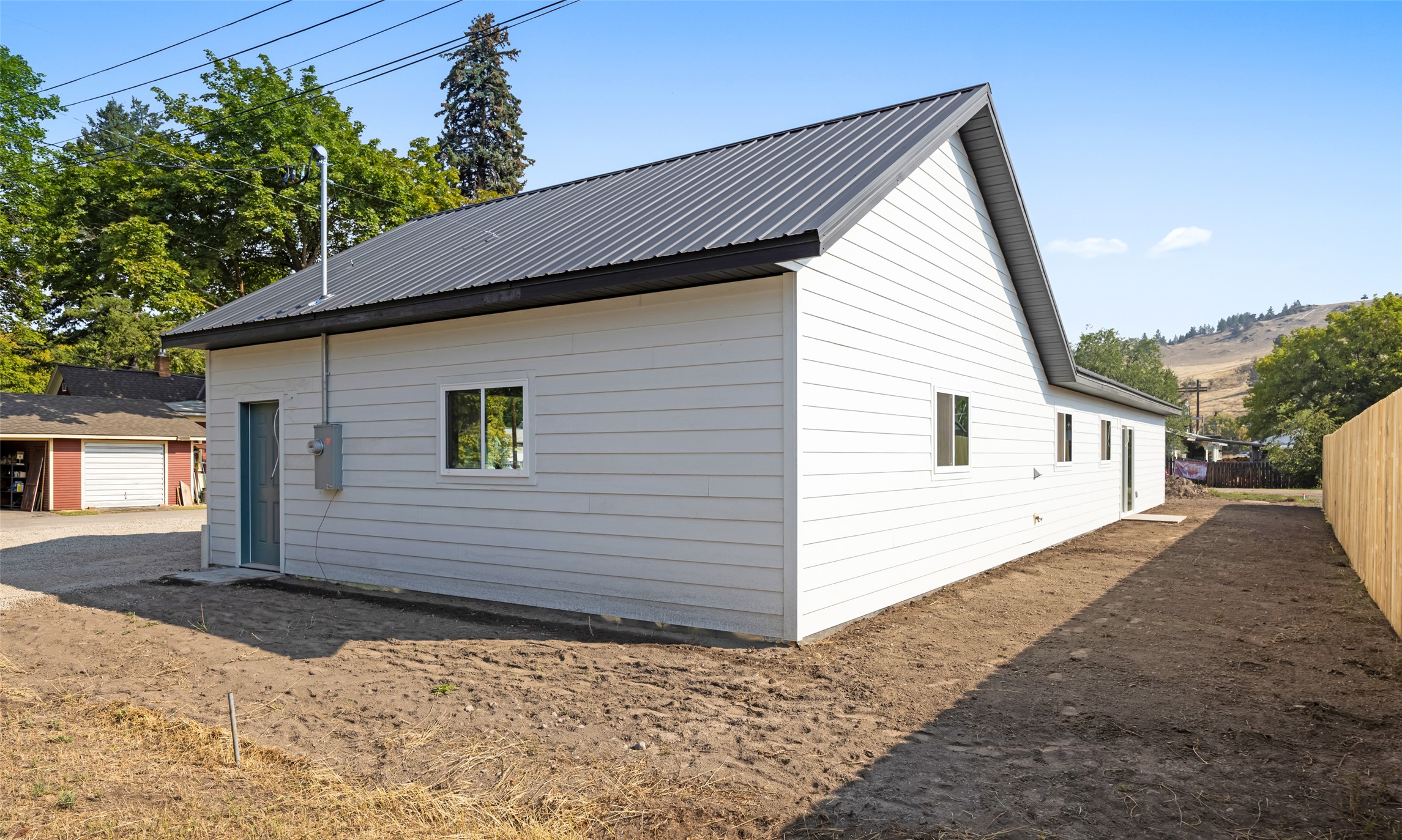 301 S Boyer Street Property Photo 4