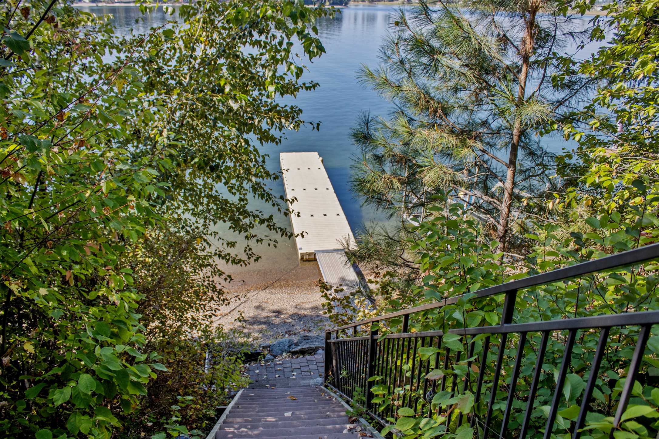 938 Yeoman Hall Road Property Photo 4