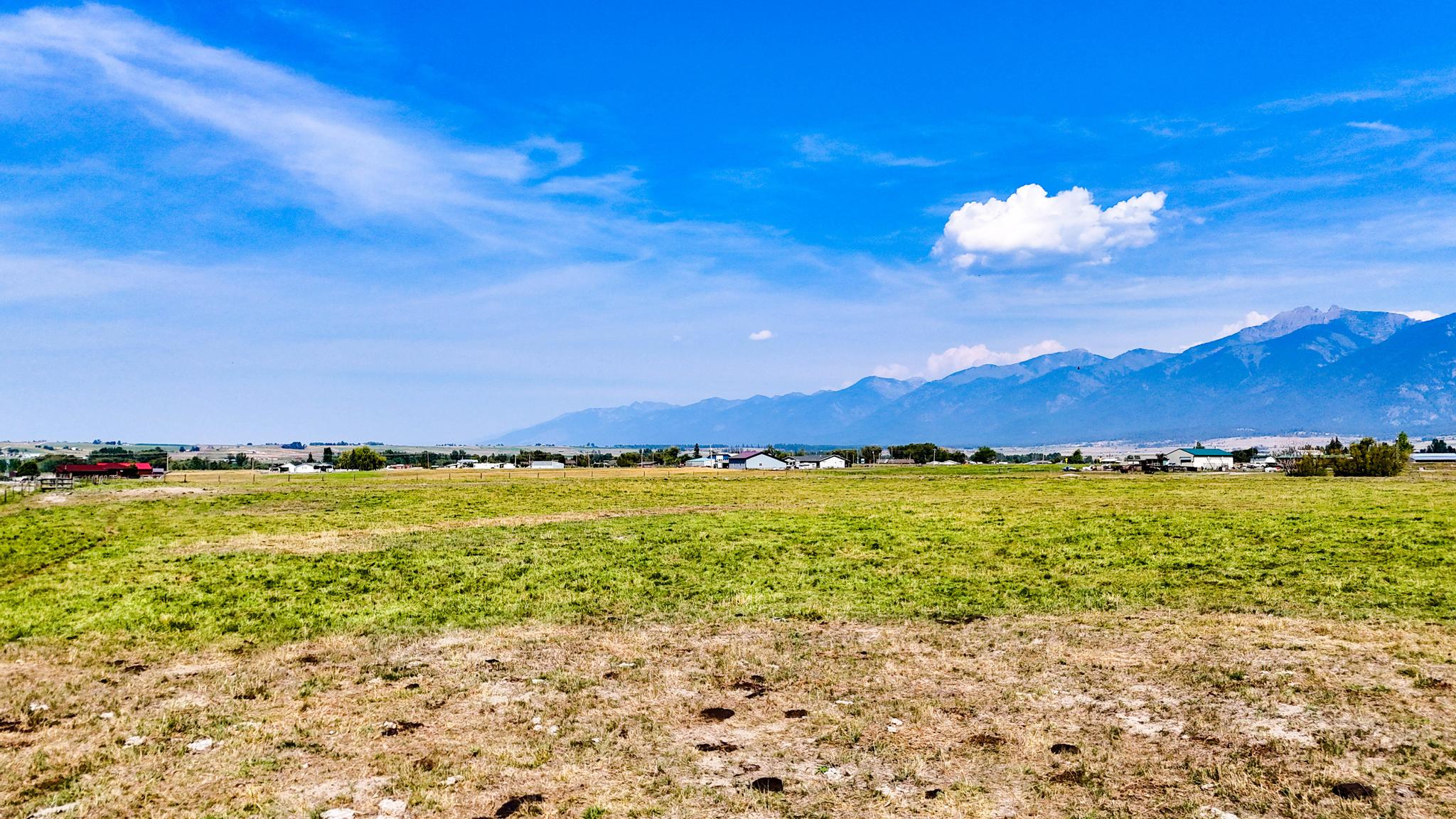 73579 Us Highway 93 Property Photo 1