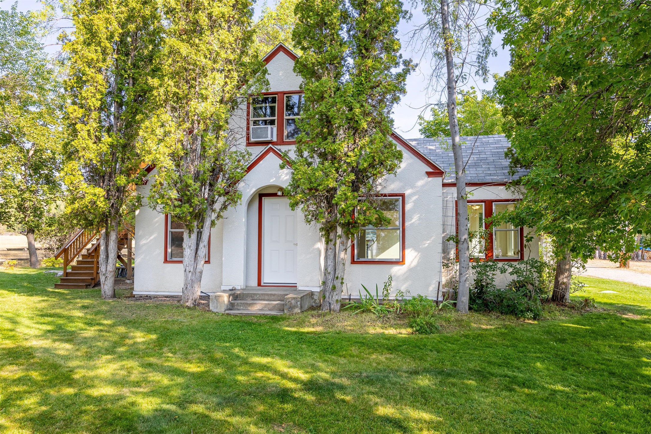 126 West Bridge Road Property Photo 1