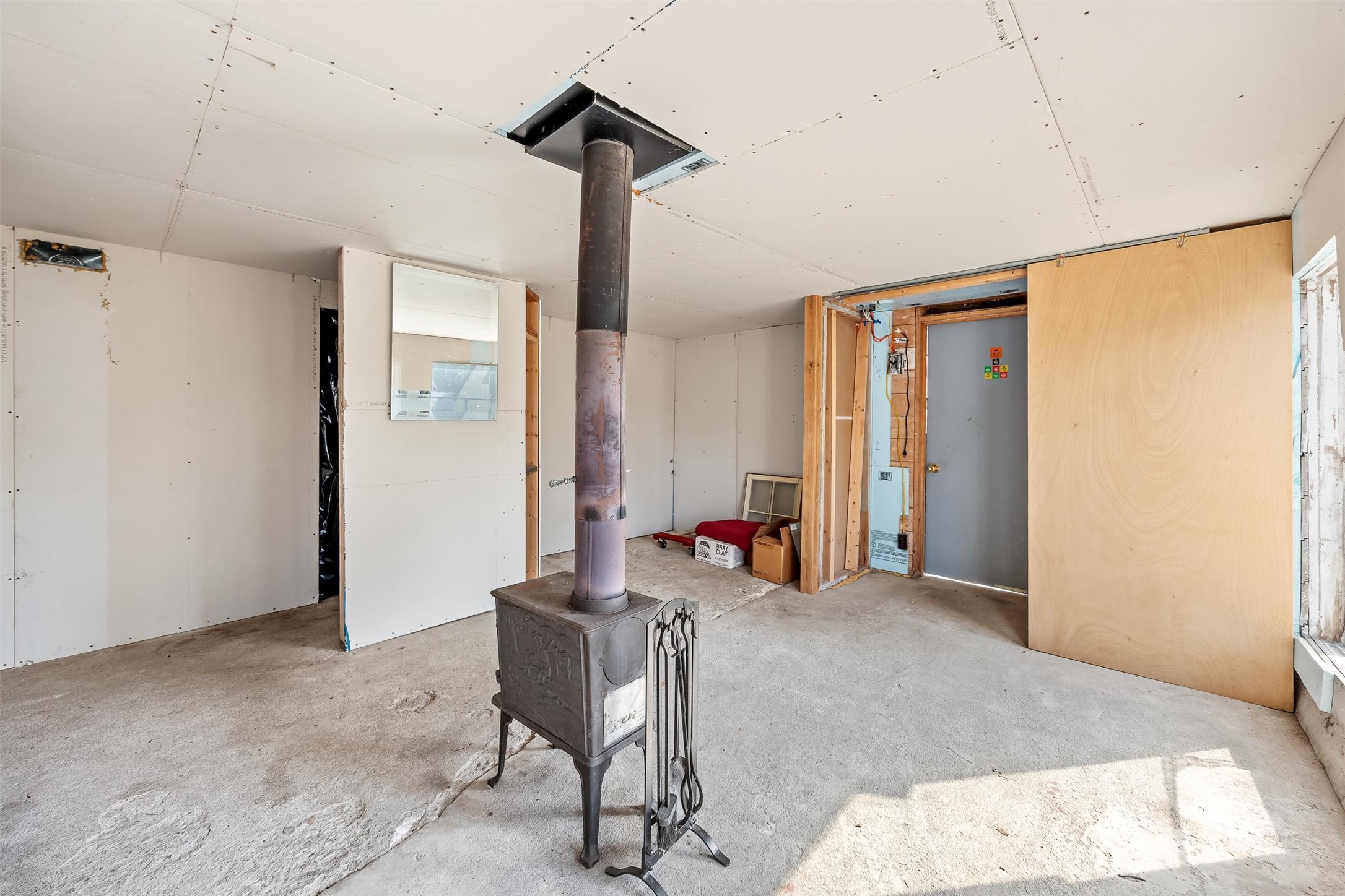 126 West Bridge Road Property Photo 47