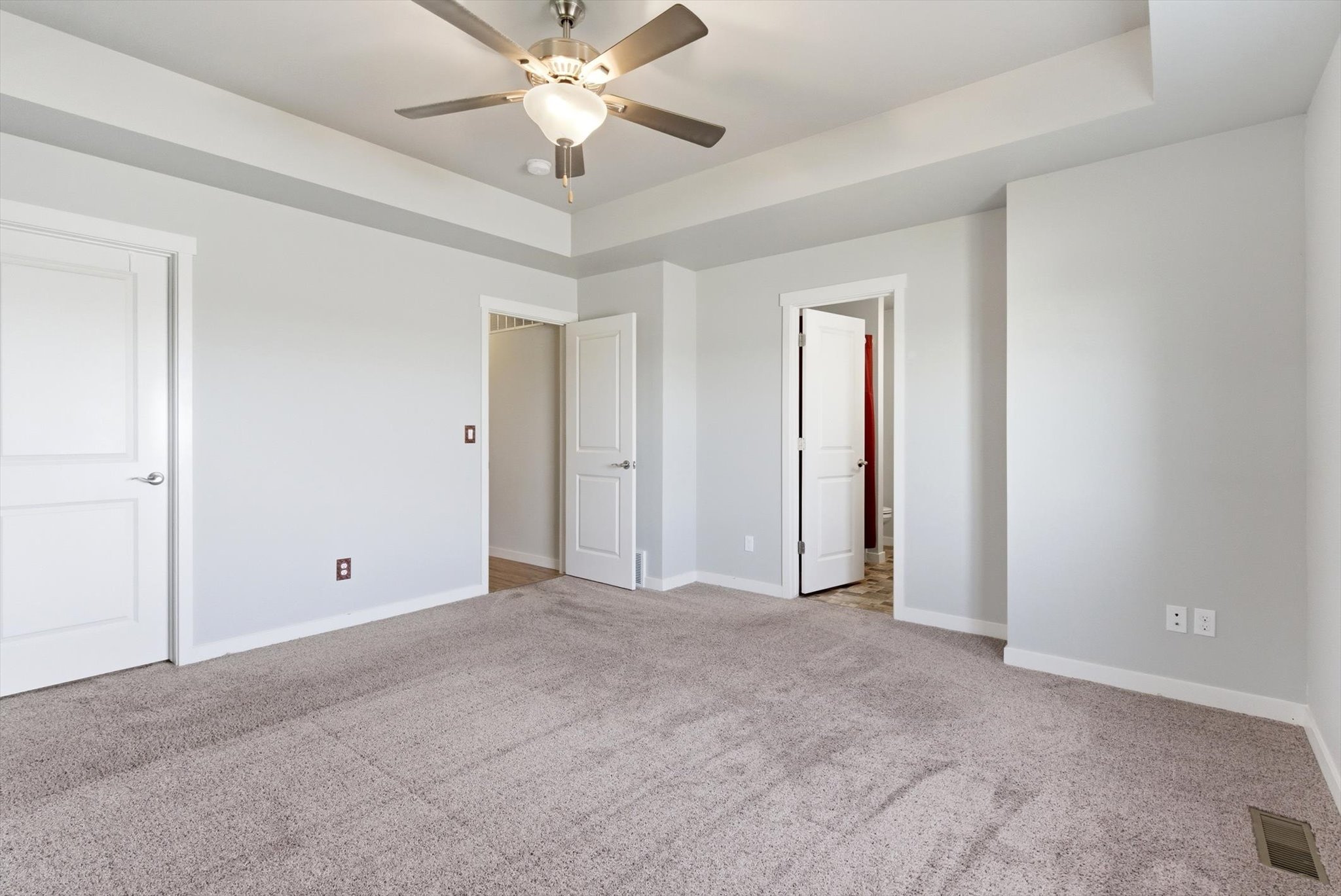 405 Hollyhock Lane Property Photo 16