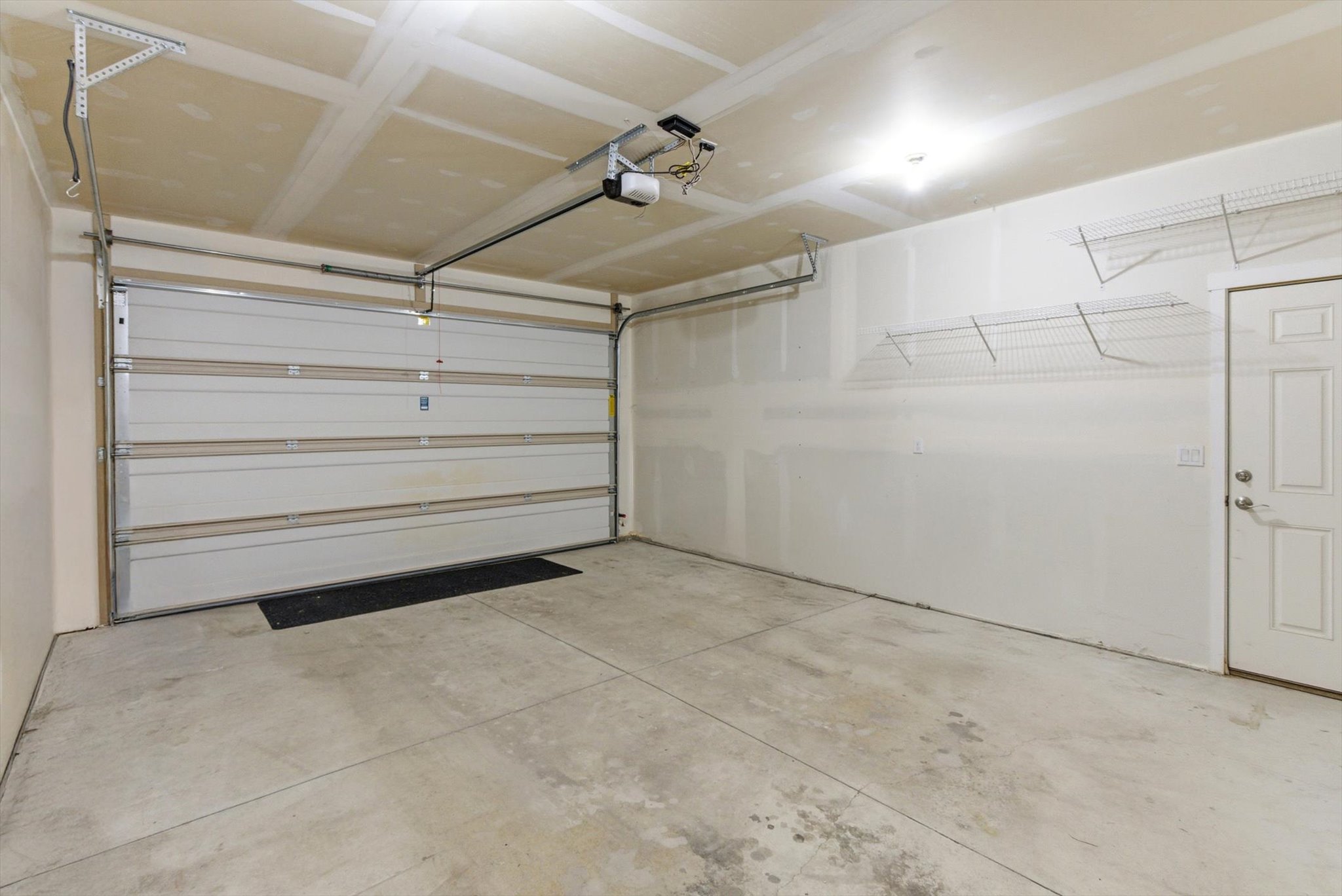 405 Hollyhock Lane Property Photo 21