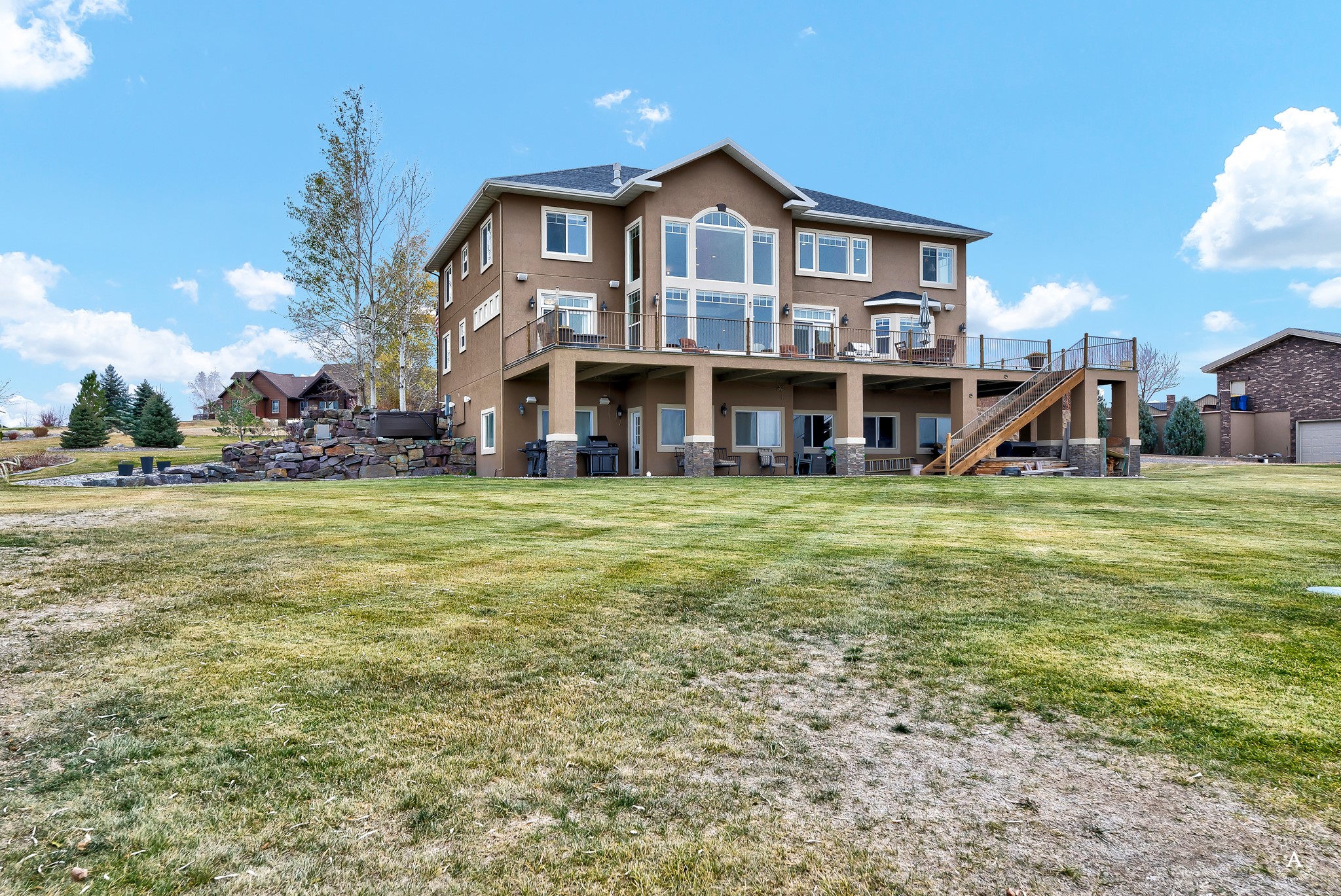 4428 Fox View Loop Property Photo 3