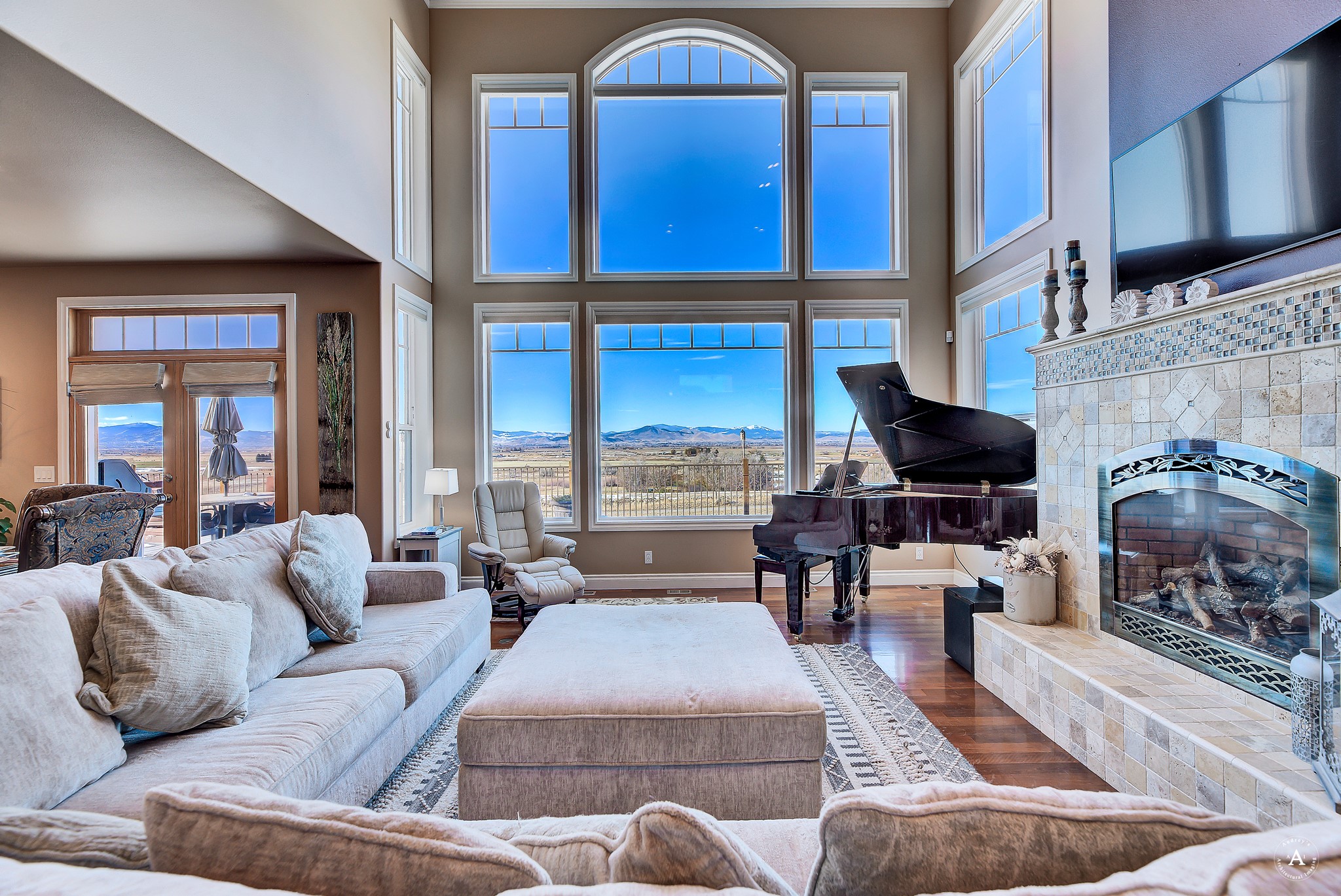 4428 Fox View Loop Property Photo 12