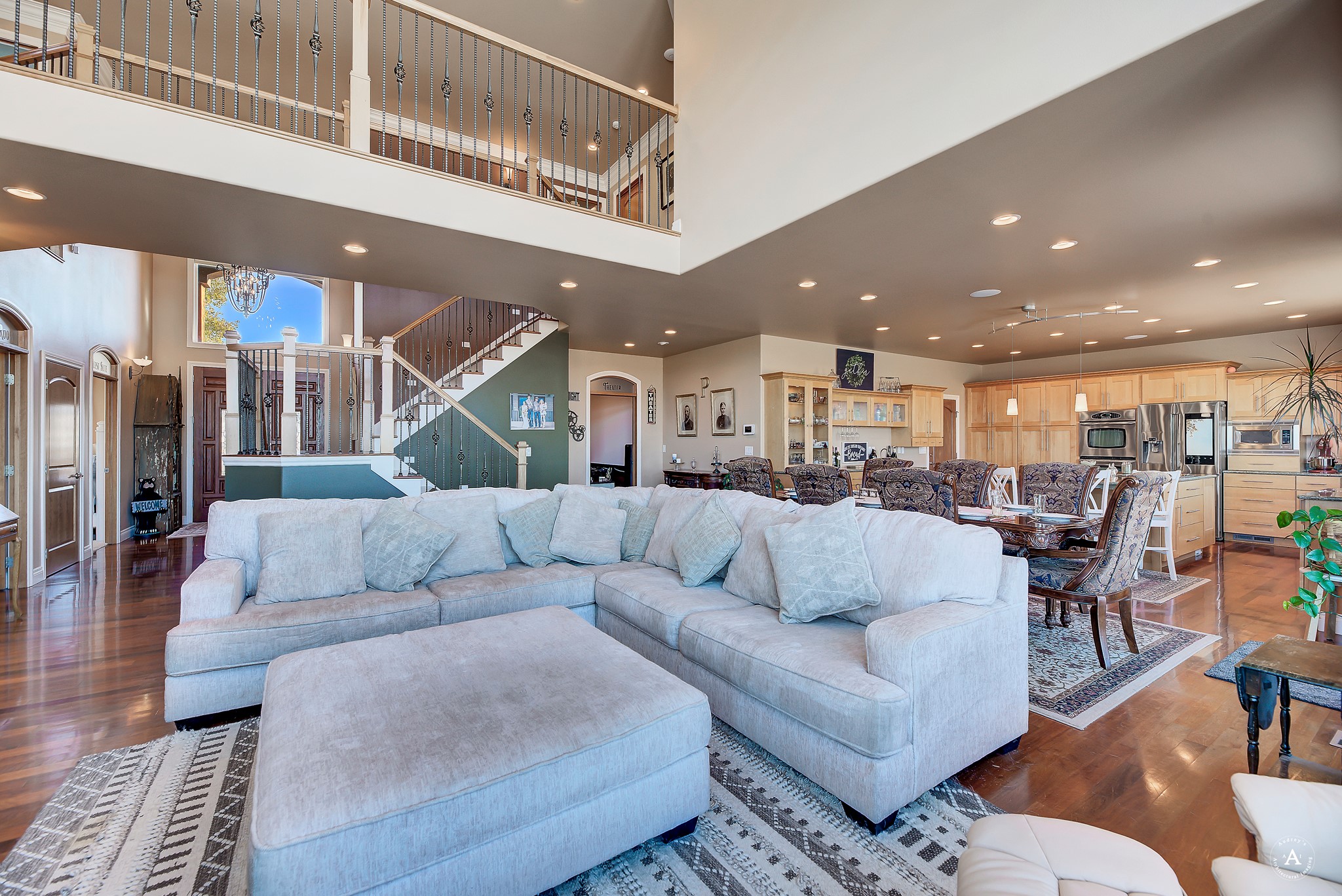 4428 Fox View Loop Property Photo 14