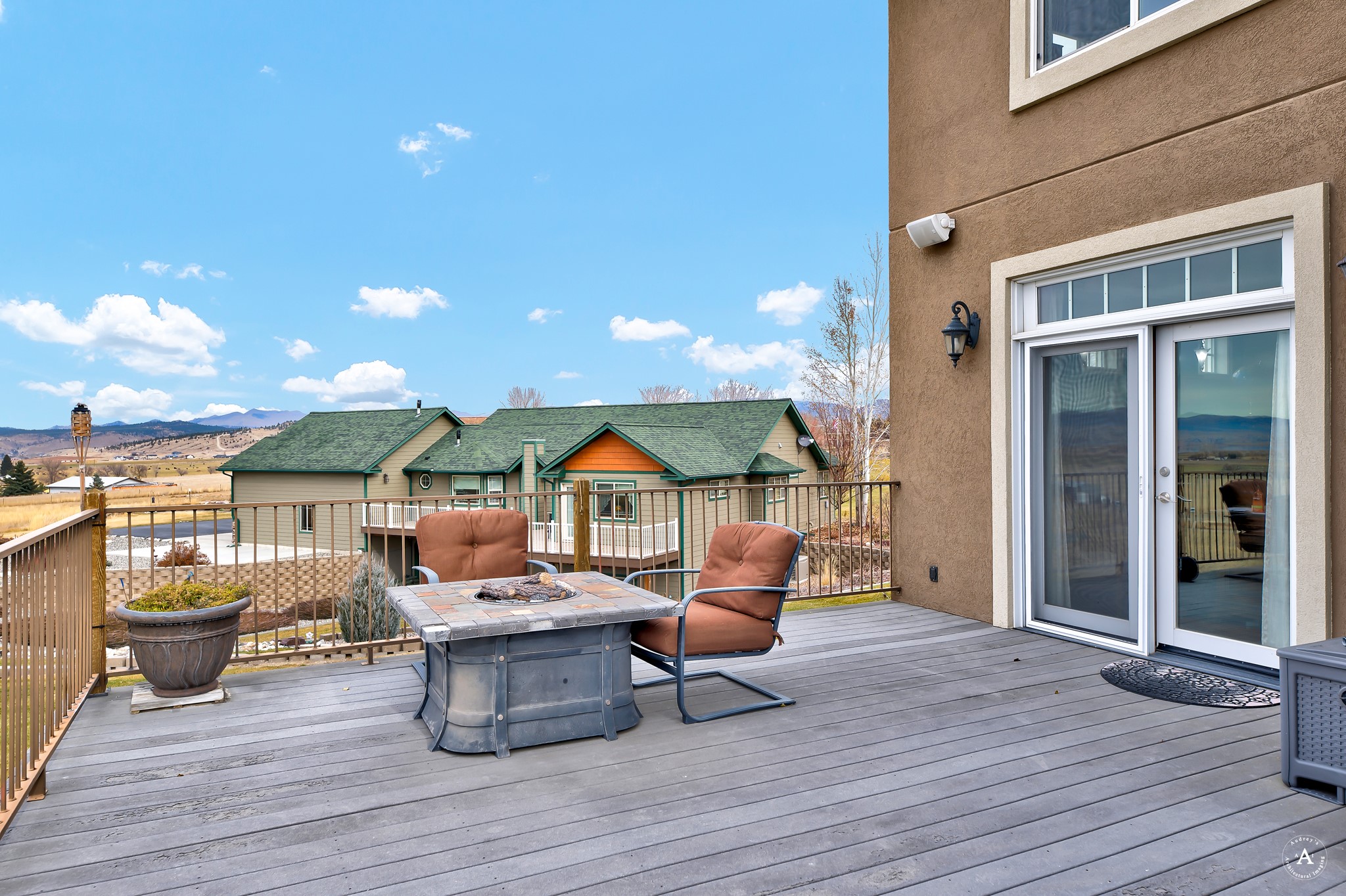 4428 Fox View Loop Property Photo 27