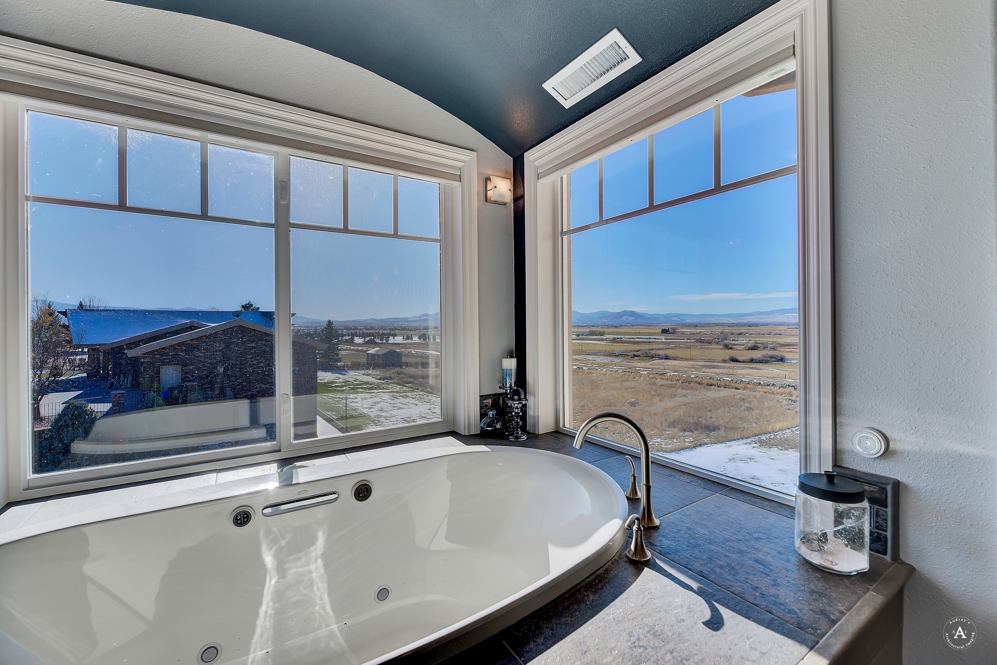4428 Fox View Loop Property Photo 73