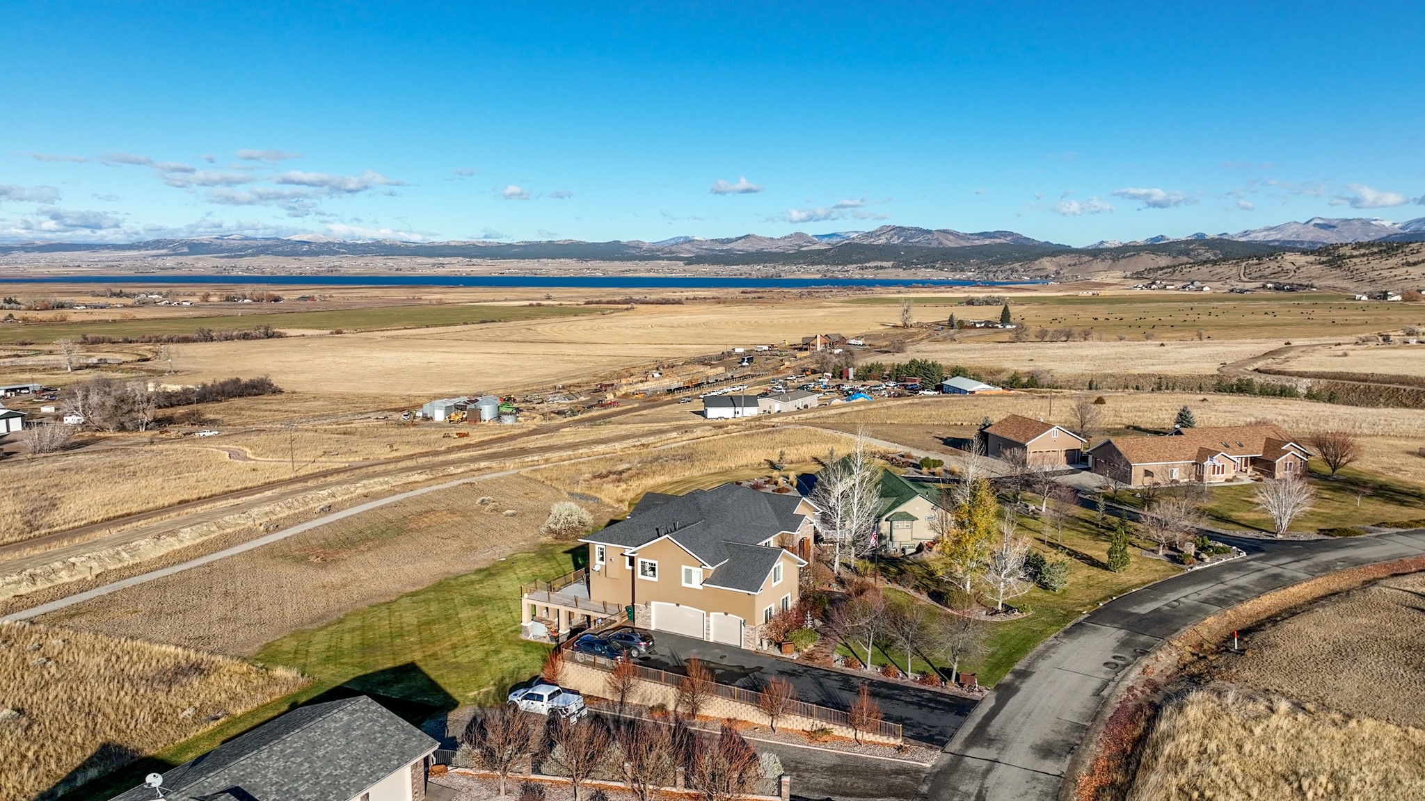 4428 Fox View Loop Property Photo 129