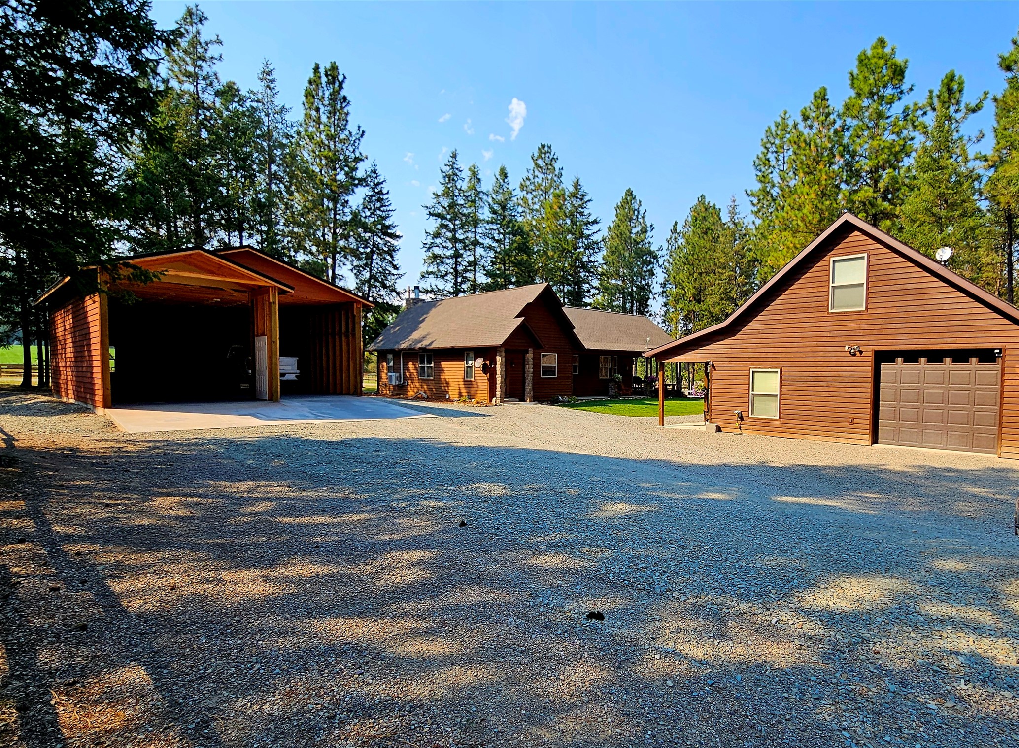 455 Pine Valley Drive N Property Photo 34