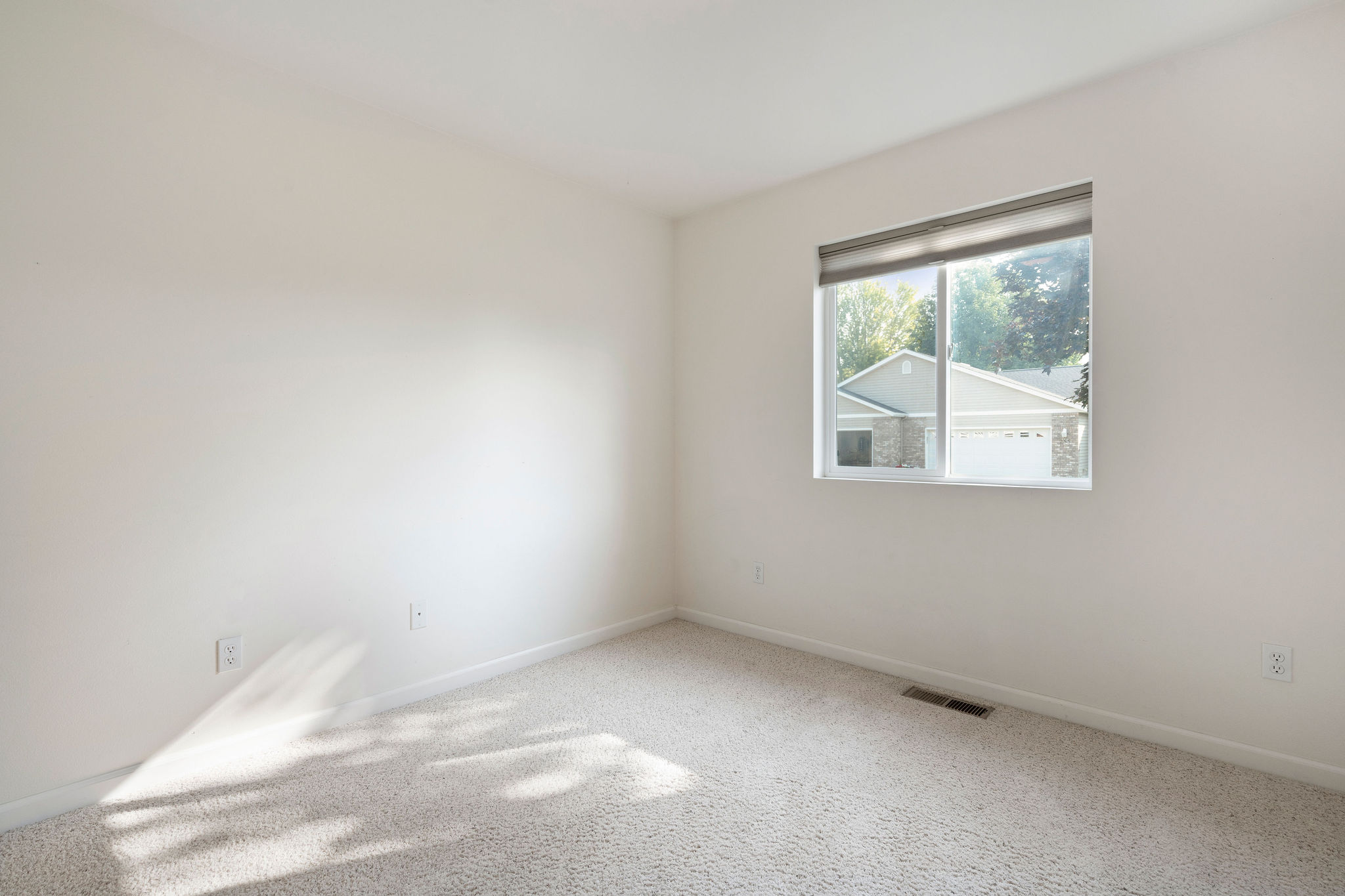 237 Commons Way Property Photo 31